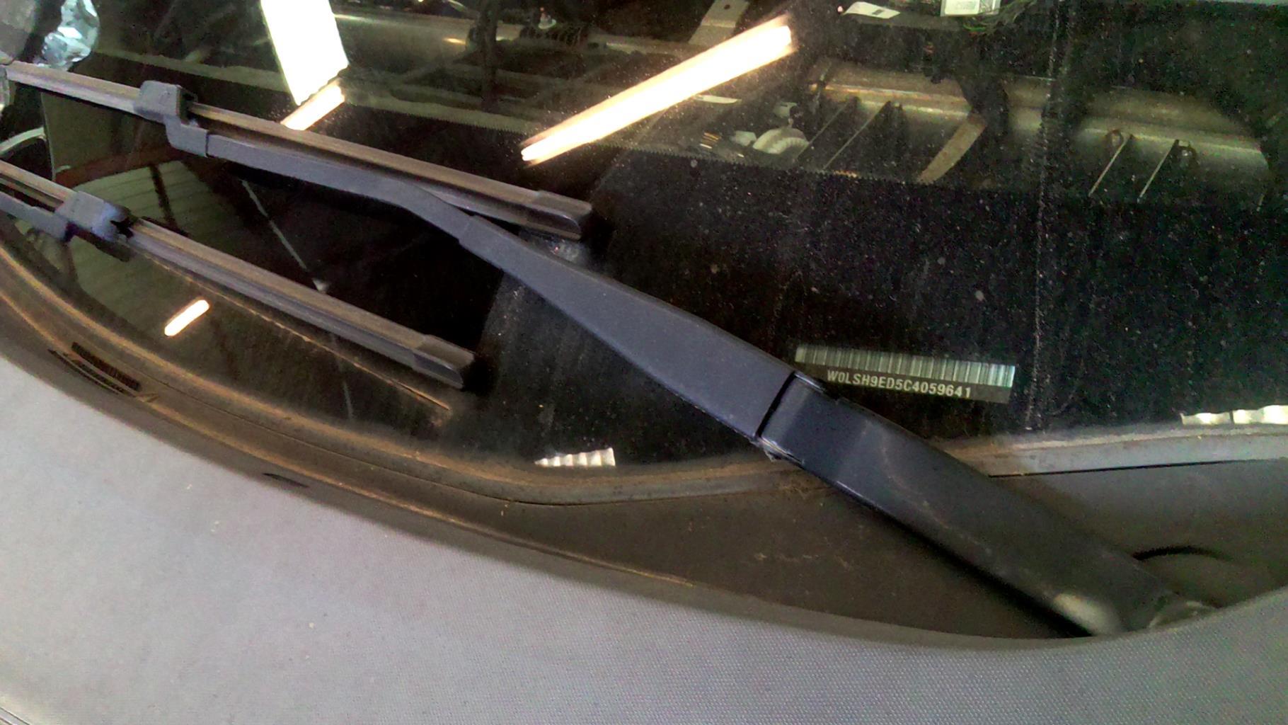 Braccio tergicristallo anteriore sinistro OPEL MERIVA B PHASE 1 Gasolina - 1