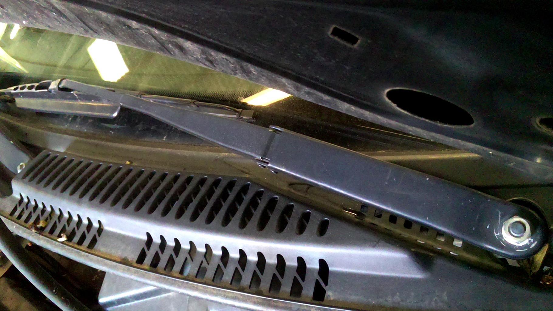 Braccio tergicristallo anteriore sinistro FIAT PUNTO 2 PHASE 1 Gasolina - 1