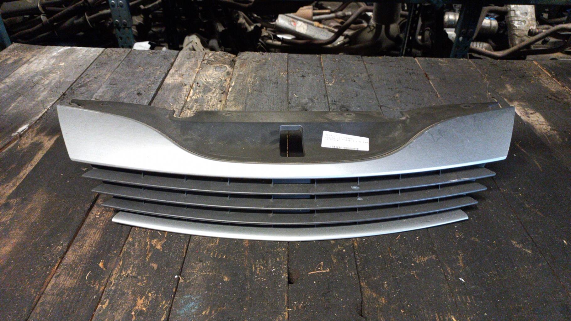 Calandre RENAULT LAGUNA 2 PHASE 2 Essence - 1