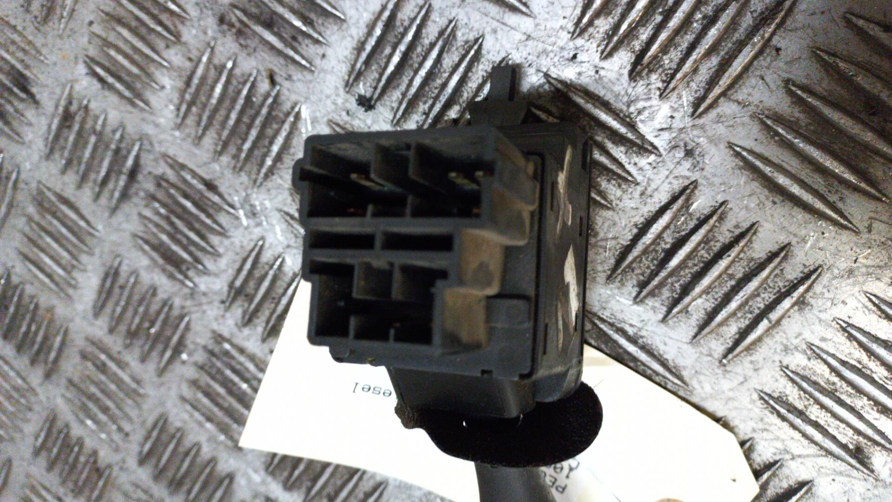 Commande de phare PEUGEOT 106 PHASE 1 Diesel - 1