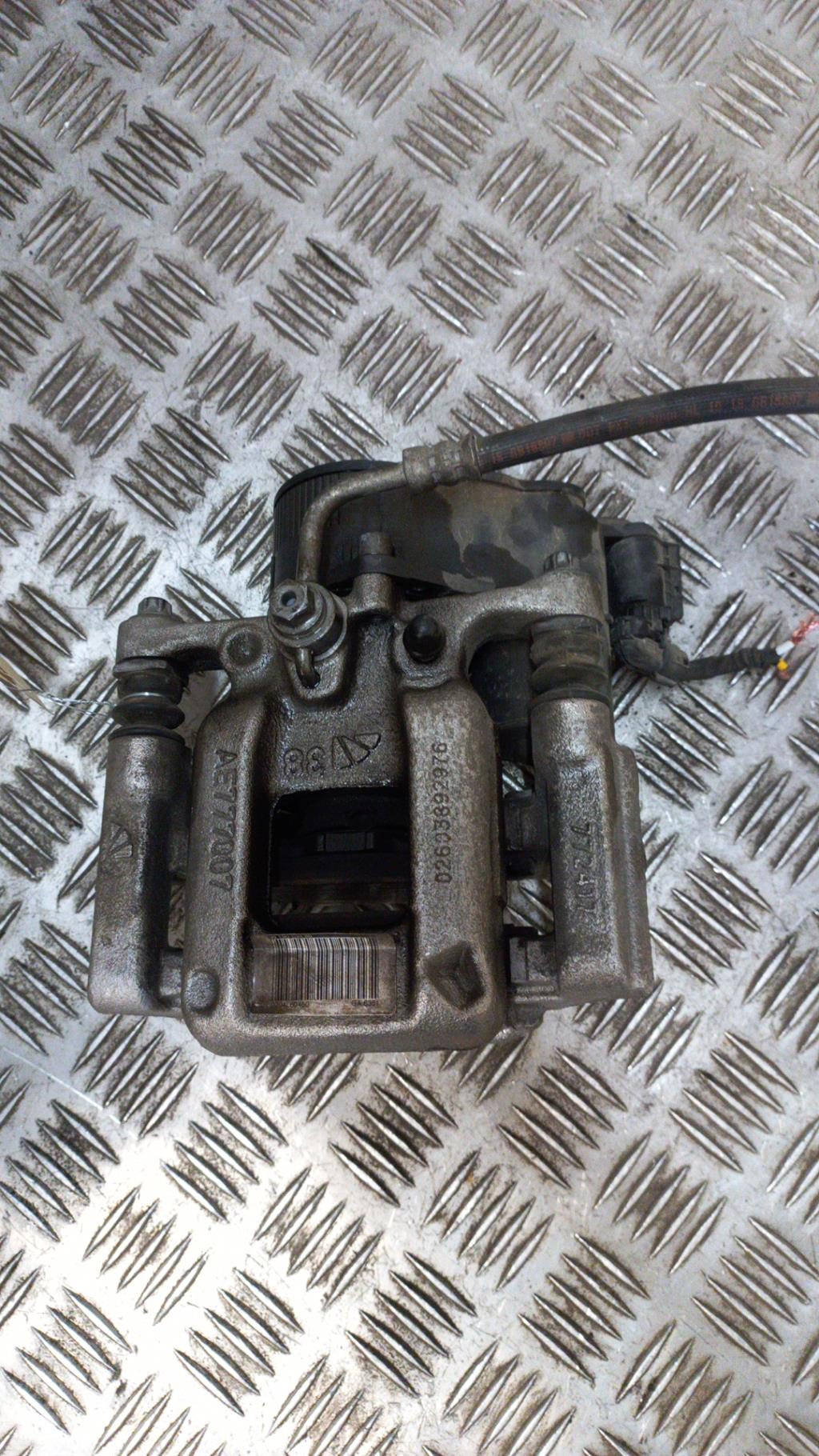 Pinza freni posteriore destra PEUGEOT 308 2 PHASE 2 Gasolina - 1