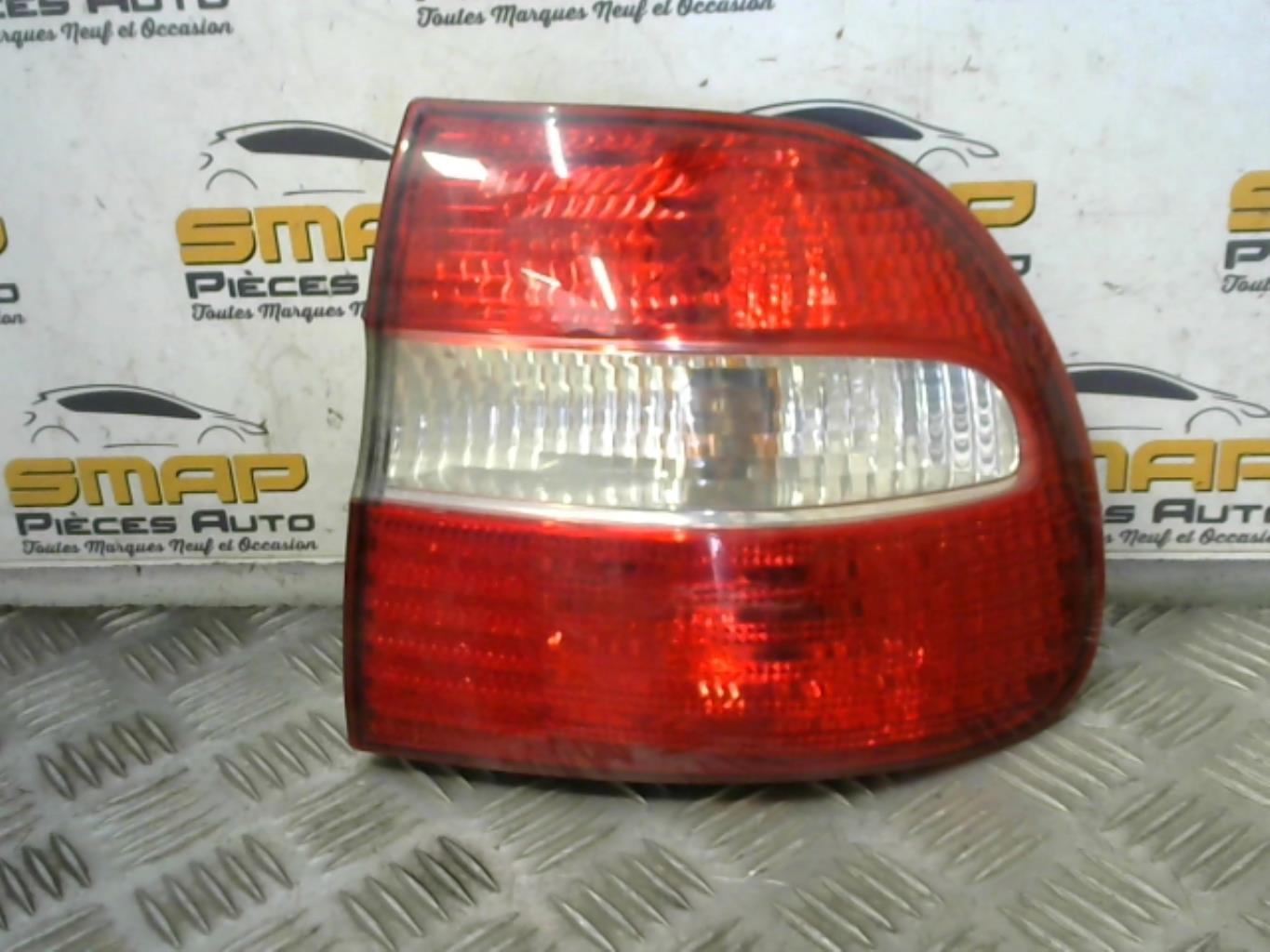 Fanale posteriore principale destro (luci) VOLVO V 40 1 PHASE 2 BREAK Gasolina - 1