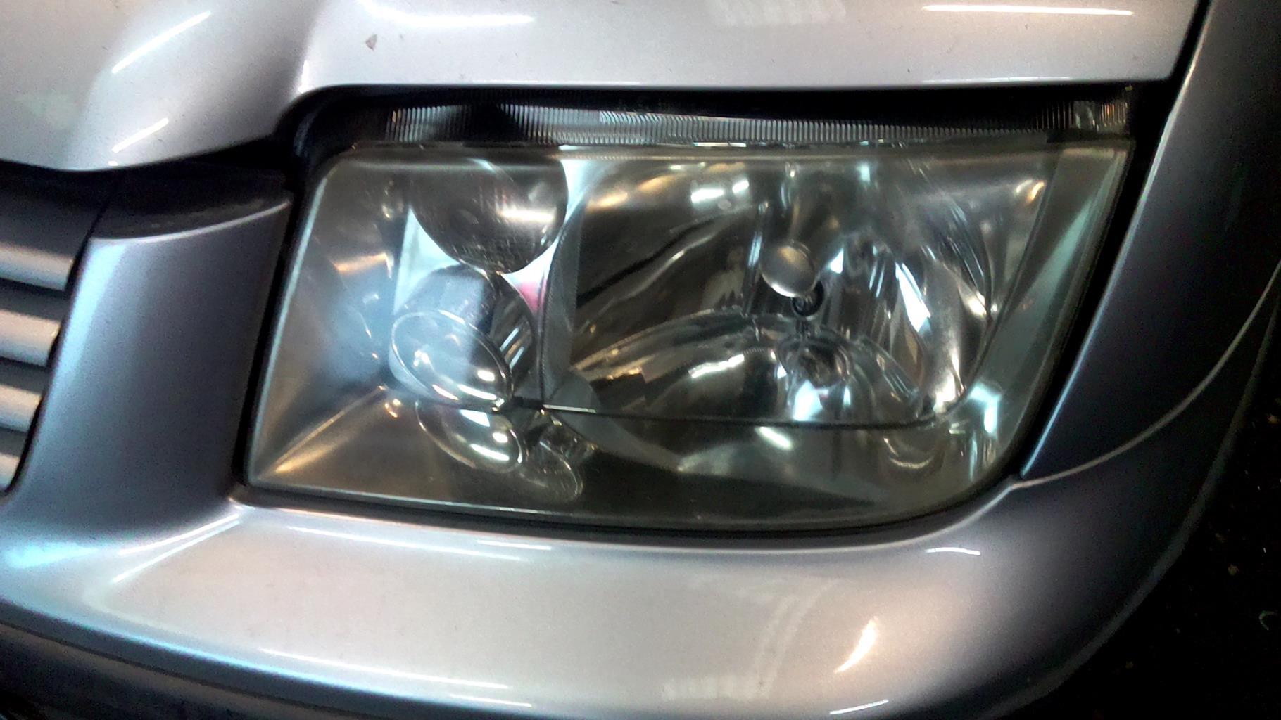 Gruppo ottico anteriore principale sinistro (luci)(faro) VOLKSWAGEN BORA Diésel - 1