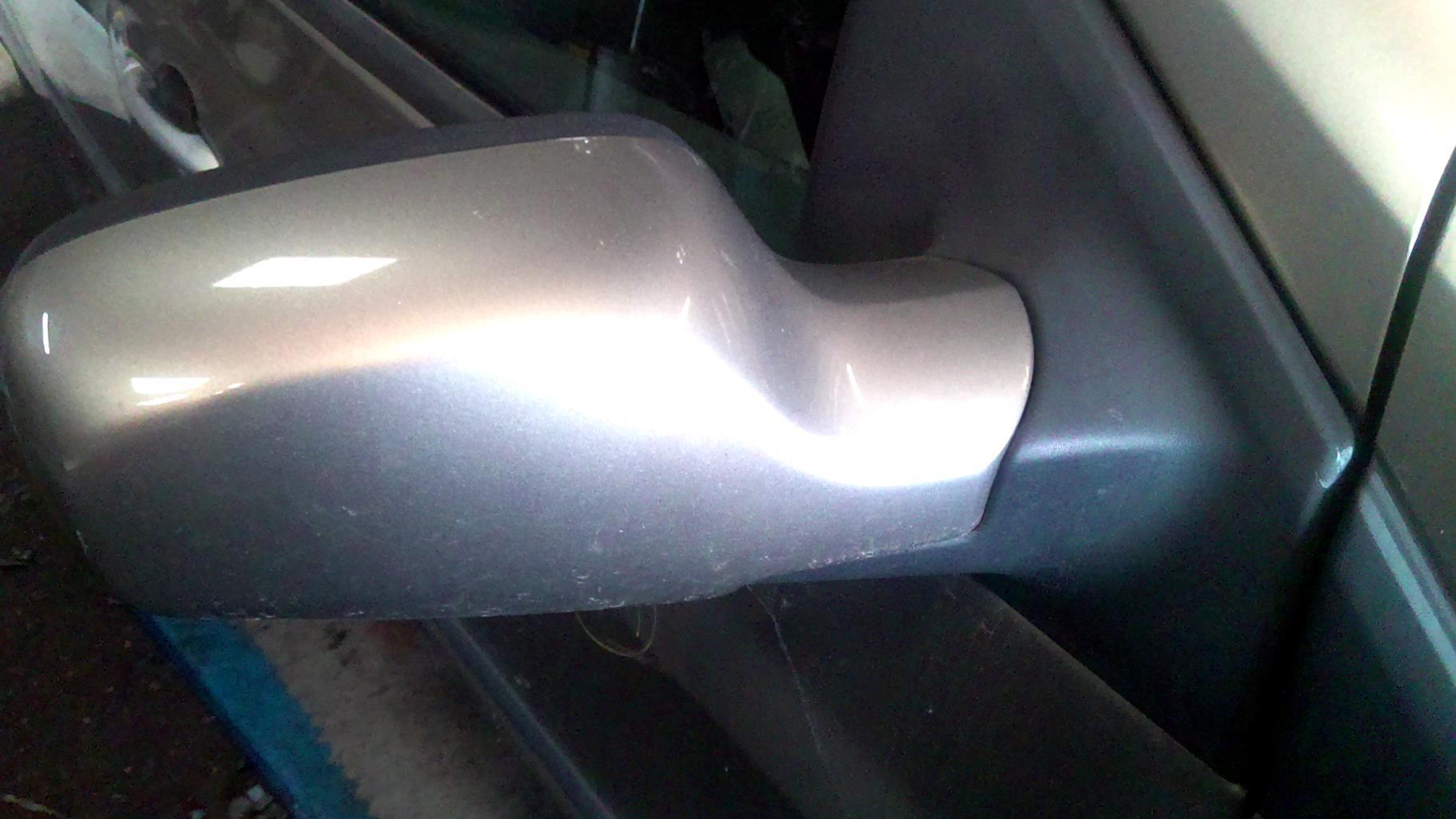 Retrovisor derecho RENAULT CLIO 3 PHASE 1 BREAK Diésel - 1