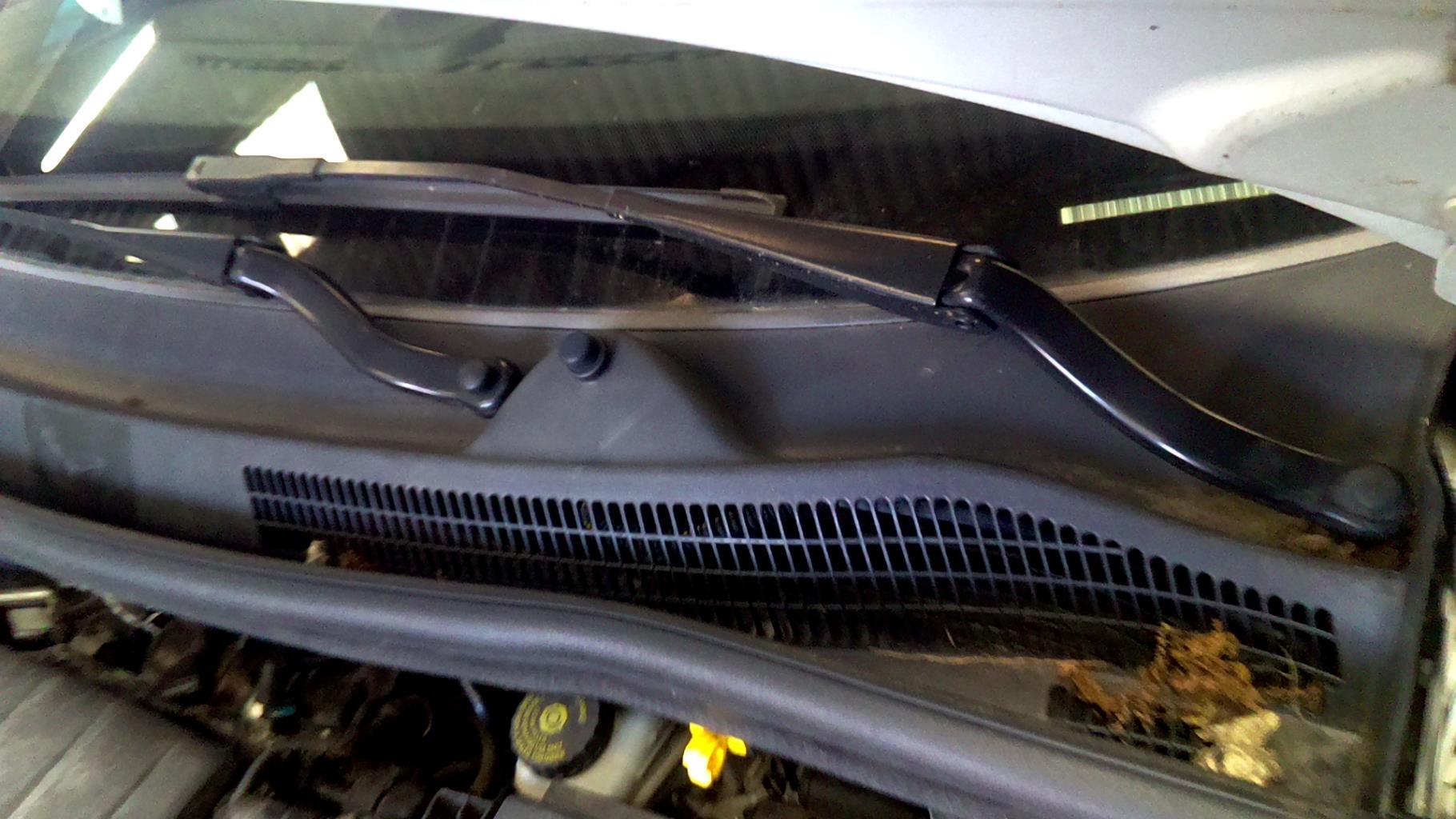 Braccio tergicristallo anteriore sinistro OPEL CORSA D PHASE 2 Gasolina - 1