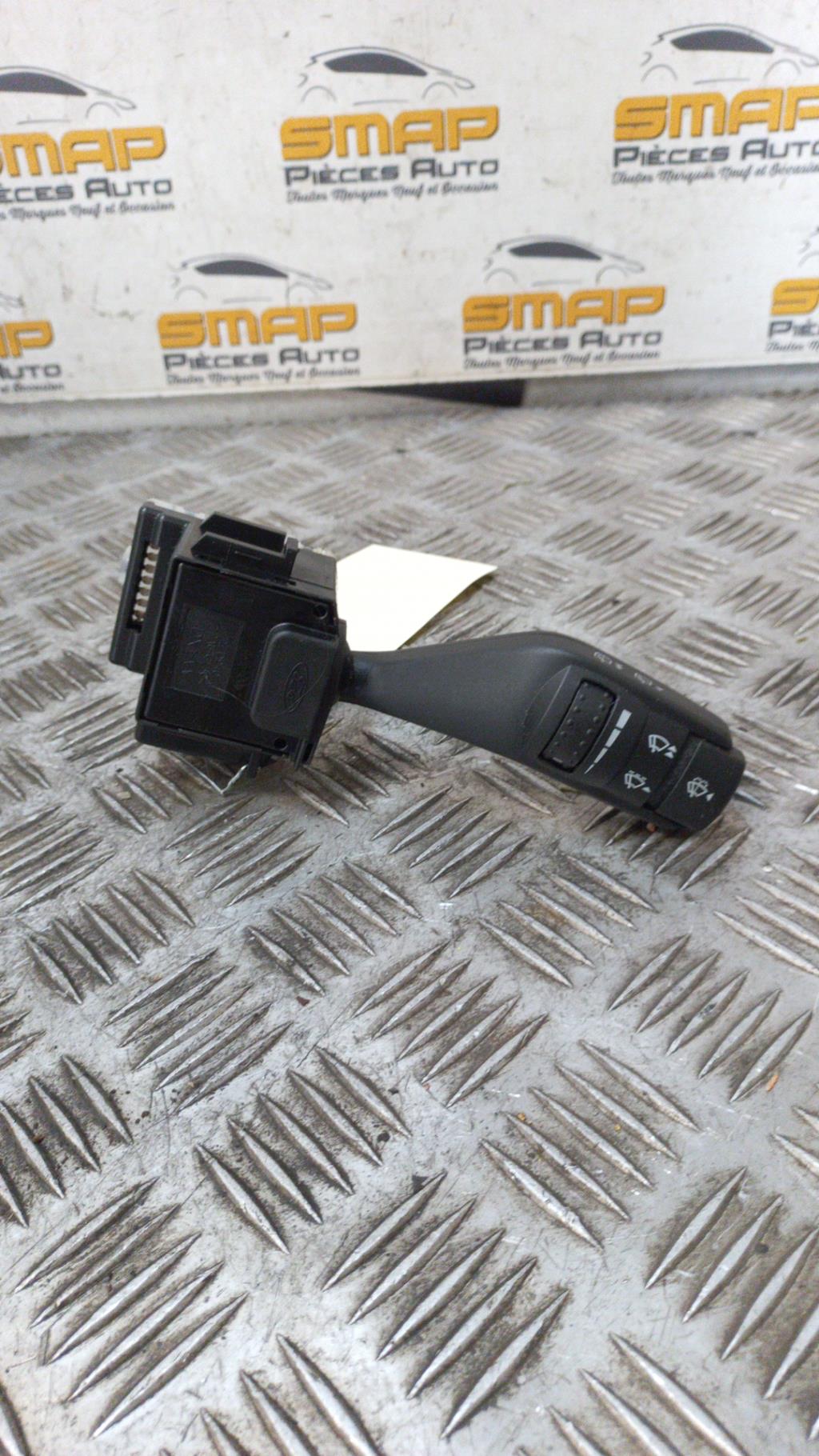 Commodo d'essuie glaces FORD FOCUS 2 PHASE 1 Essence - 1