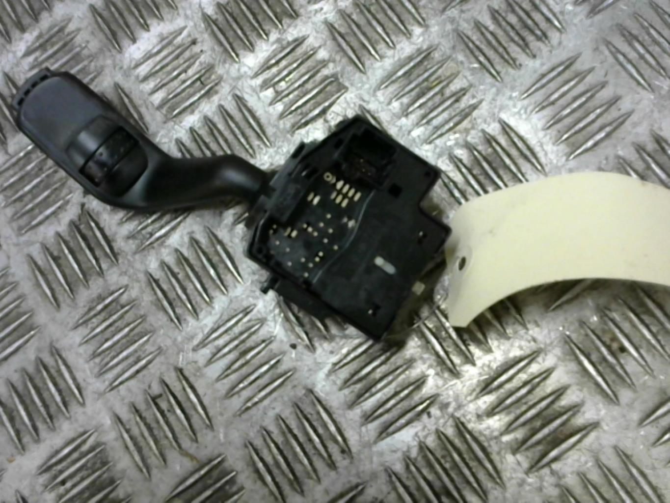 Commodo phare FORD C-MAX 1 PHASE 1 Diesel - 1
