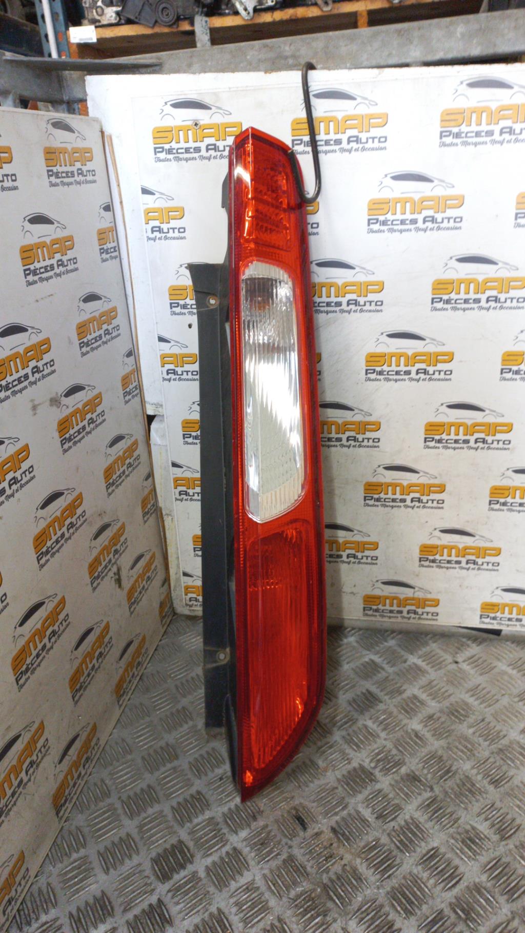 Fanale posteriore principale sinistro (luci) FORD FOCUS 2 PHASE 1 Gasolina - 1