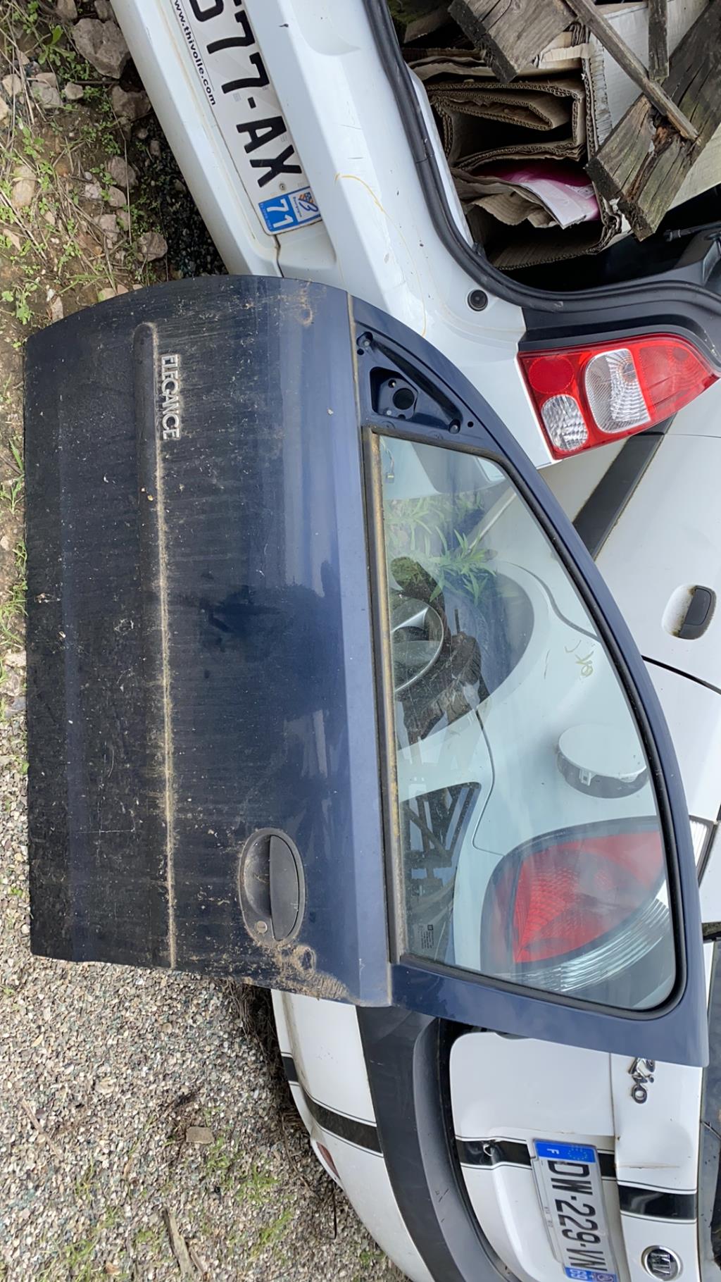 Porte avant gauche OPEL CORSA C PHASE 1 Essence - 1