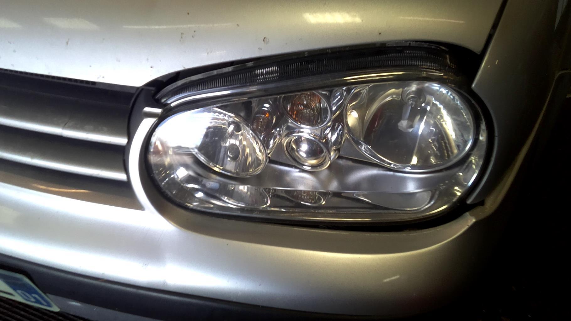 Gruppo ottico anteriore principale sinistro (luci)(faro) VOLKSWAGEN GOLF 4 BREAK Diésel - 1