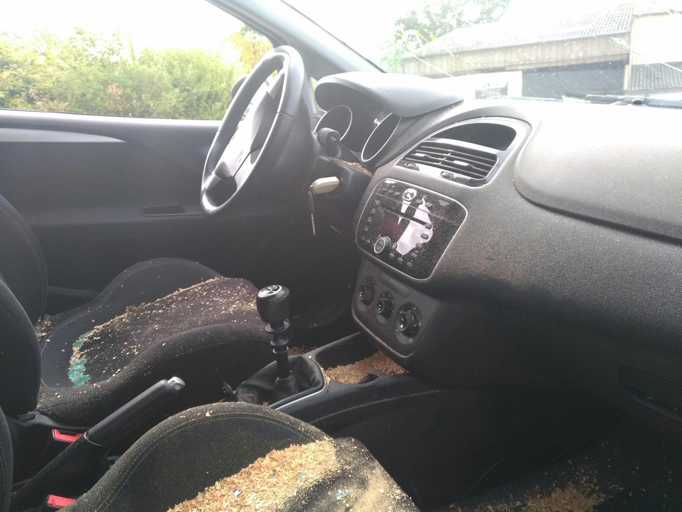Pompa lavacristalli anteriore FIAT PUNTO 3 Gasolina - 1