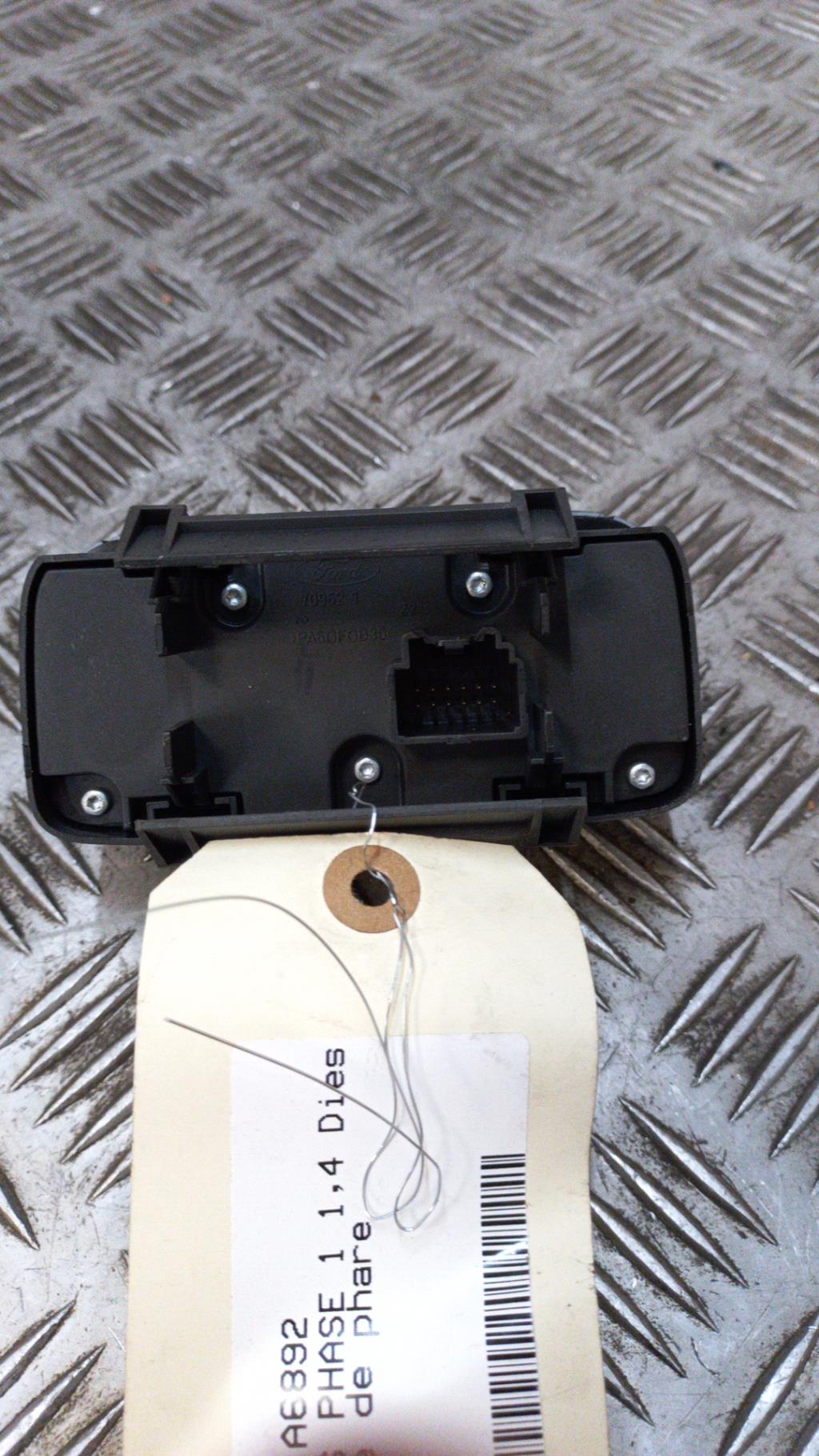 Commande de phare FORD FIESTA 6 PHASE 1 Diesel - 1