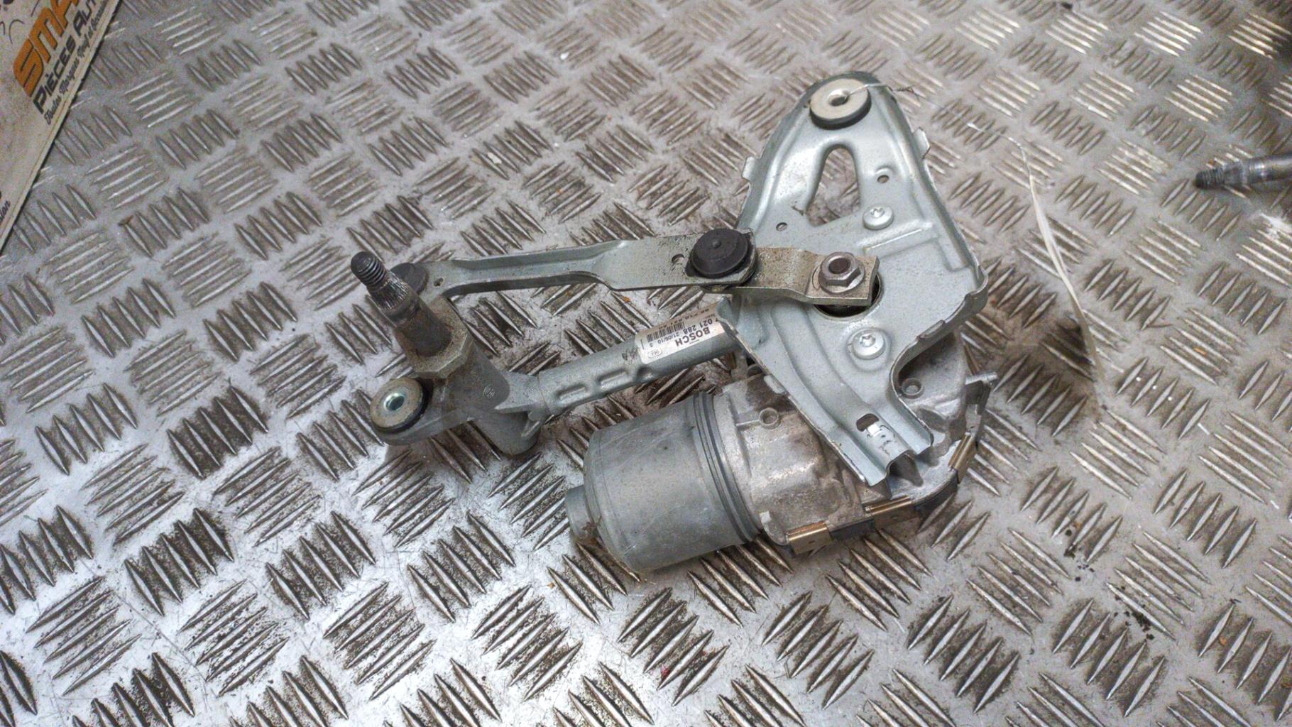 Motore tergicristallo anteriore sinistro PEUGEOT 3008 1 PHASE 1 Diésel - 1