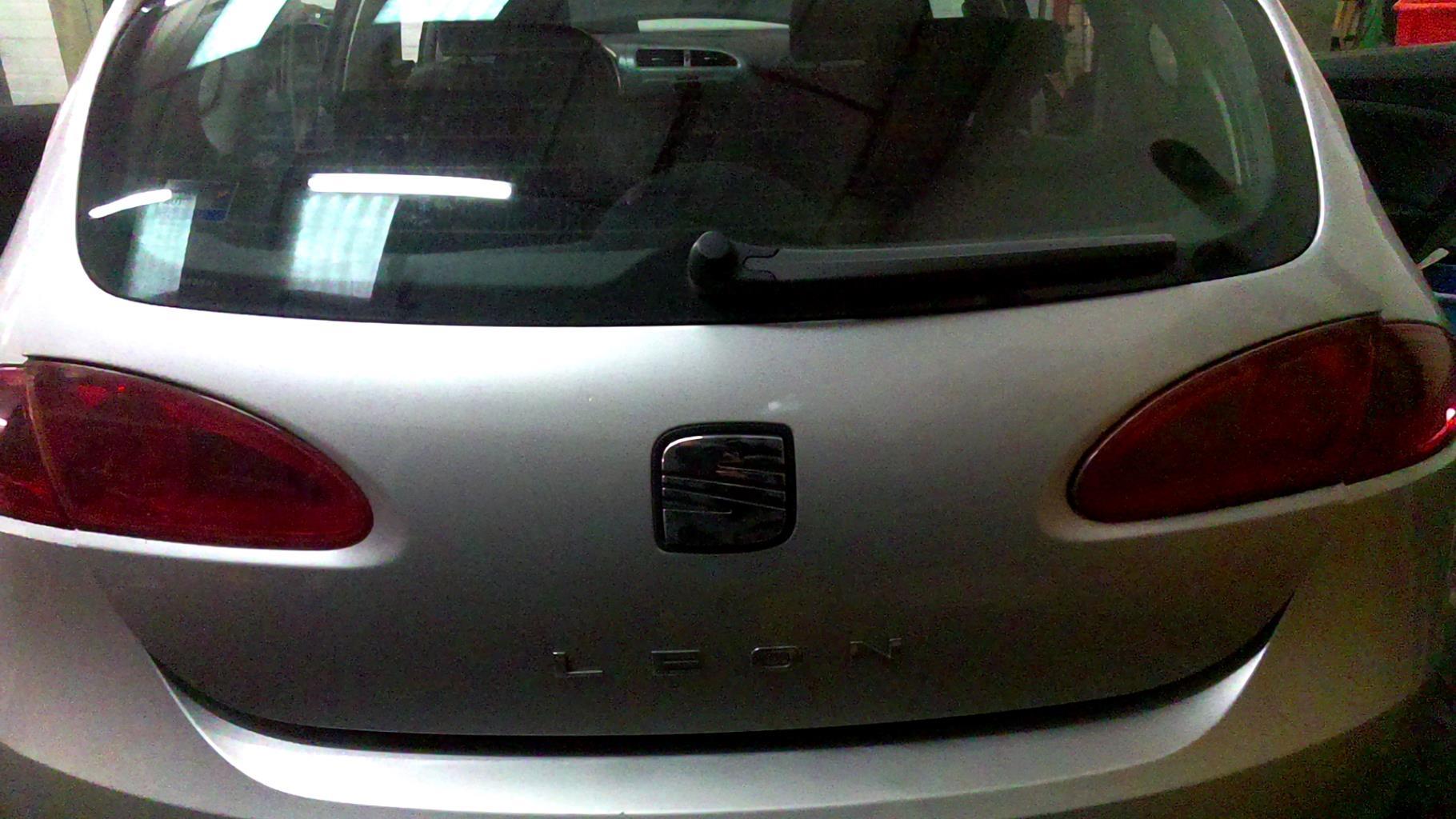 Malle/Hayon arriere SEAT LEON 2 PHASE 1 Essence - 1