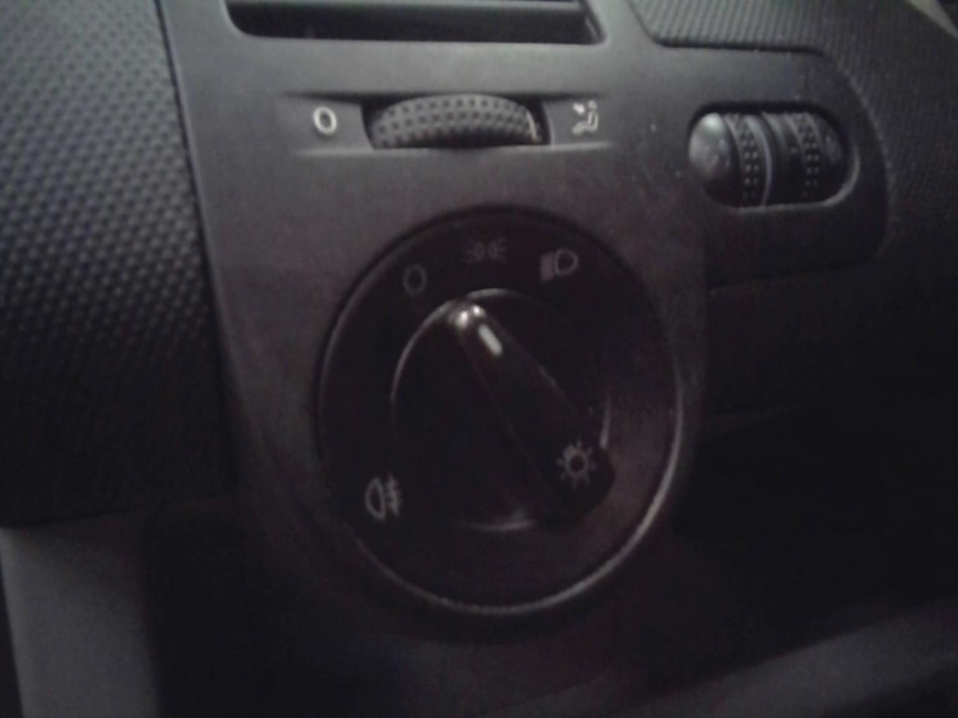 Commande de phare VOLKSWAGEN LUPO Essence - 1