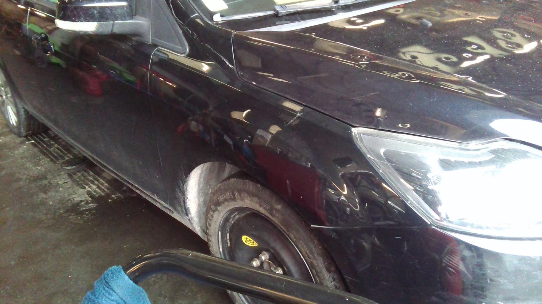 Aile avant droit FORD FOCUS 2 PHASE 2 Diesel - 1