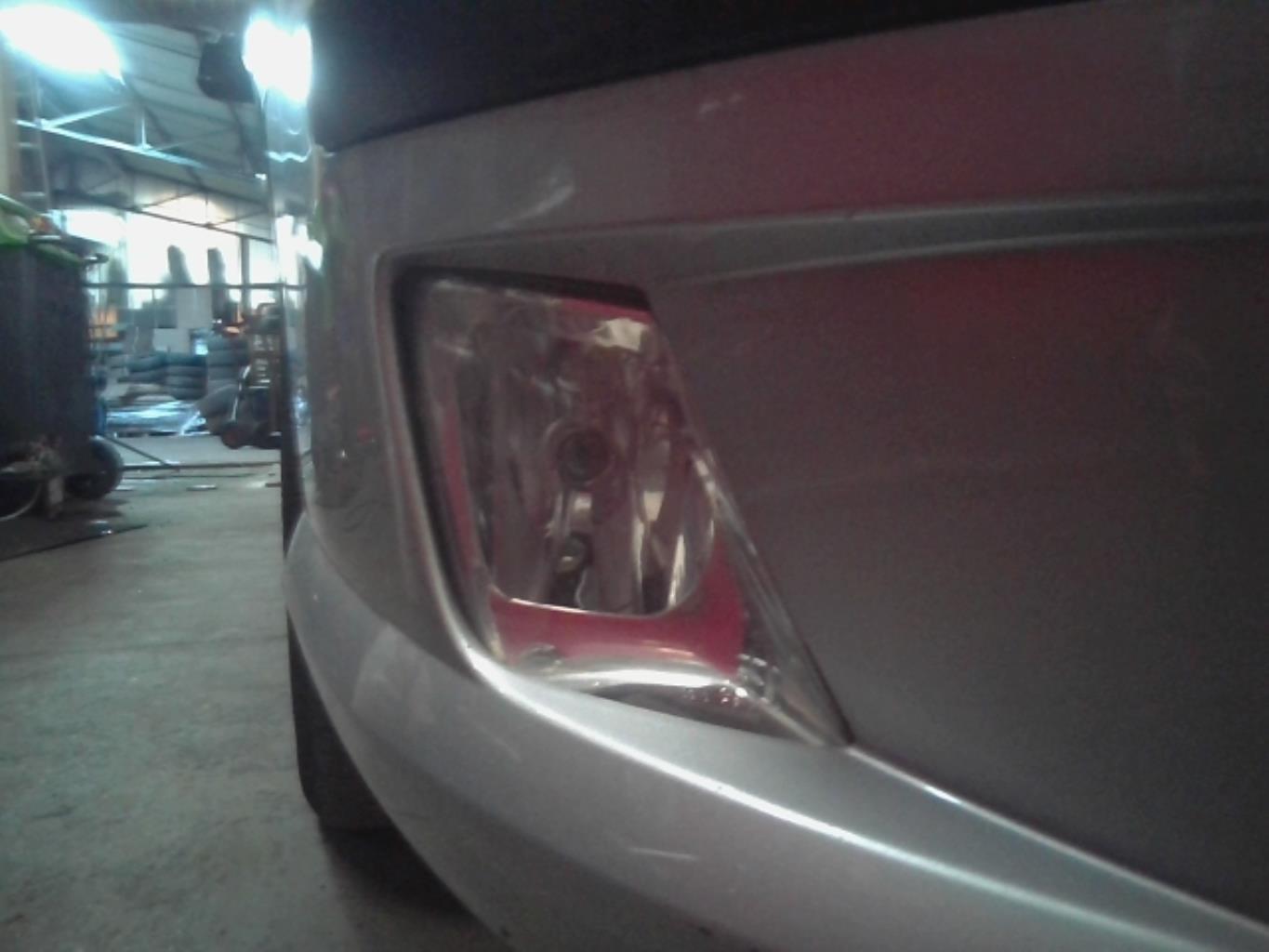 Fendinebbia destro (luci) PEUGEOT 407 PHASE 1 BREAK Diésel - 1