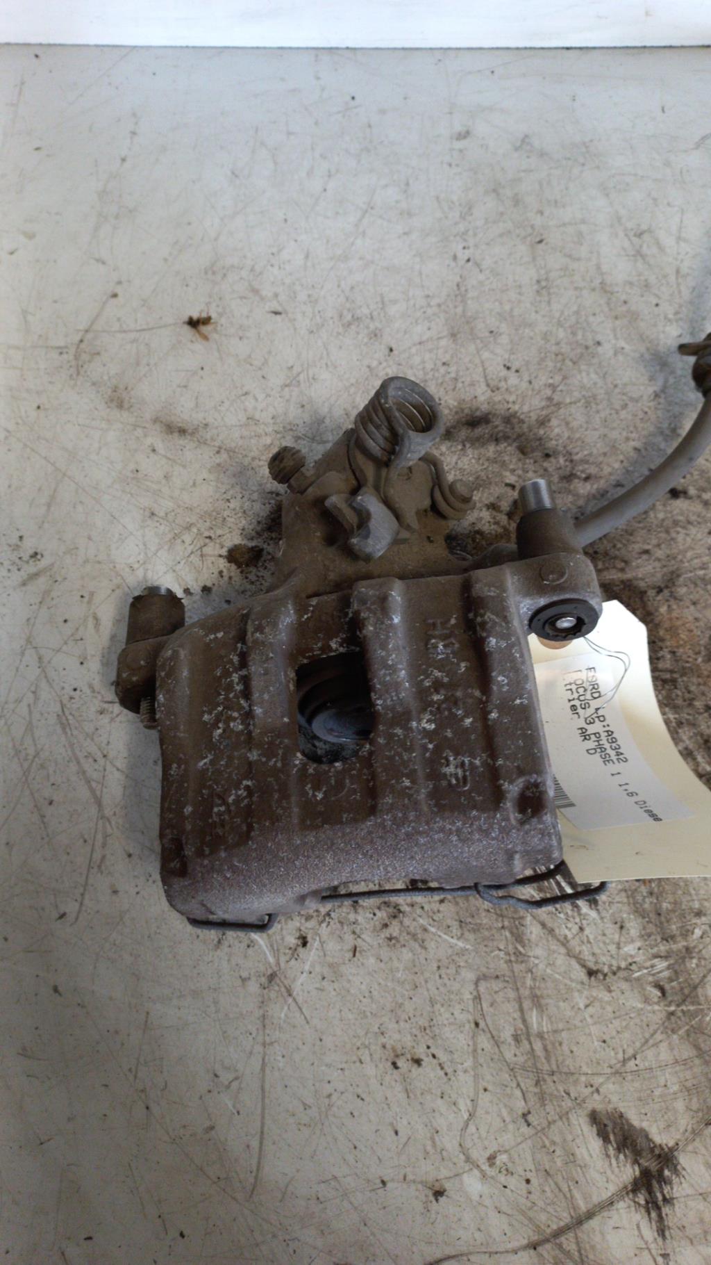 Pinza freni posteriore destra FORD FOCUS 3 PHASE 1 Diésel - 1