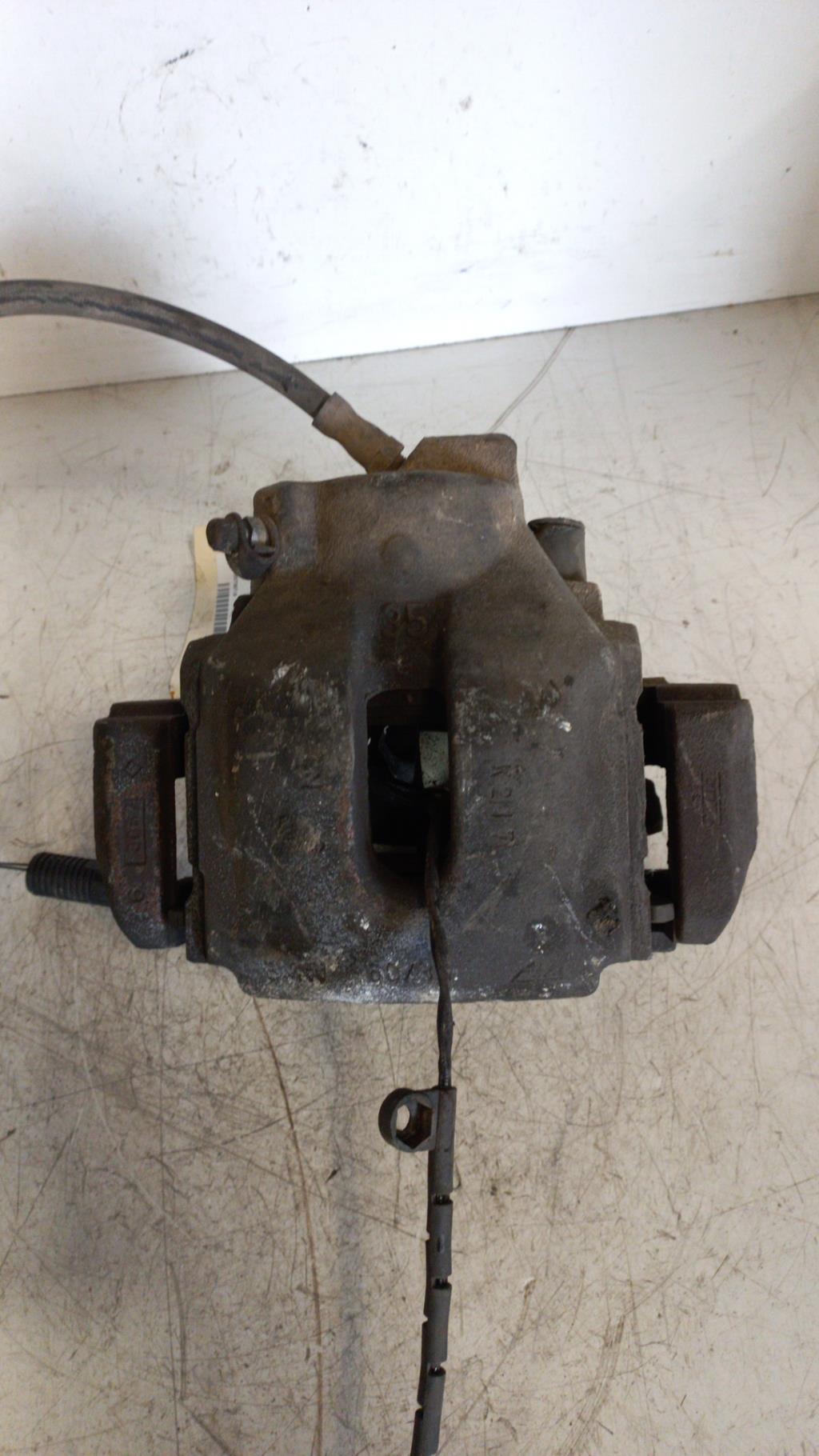 Etrier avant gauche (freinage) BMW X3 E83 PHASE 2 Diesel - 1