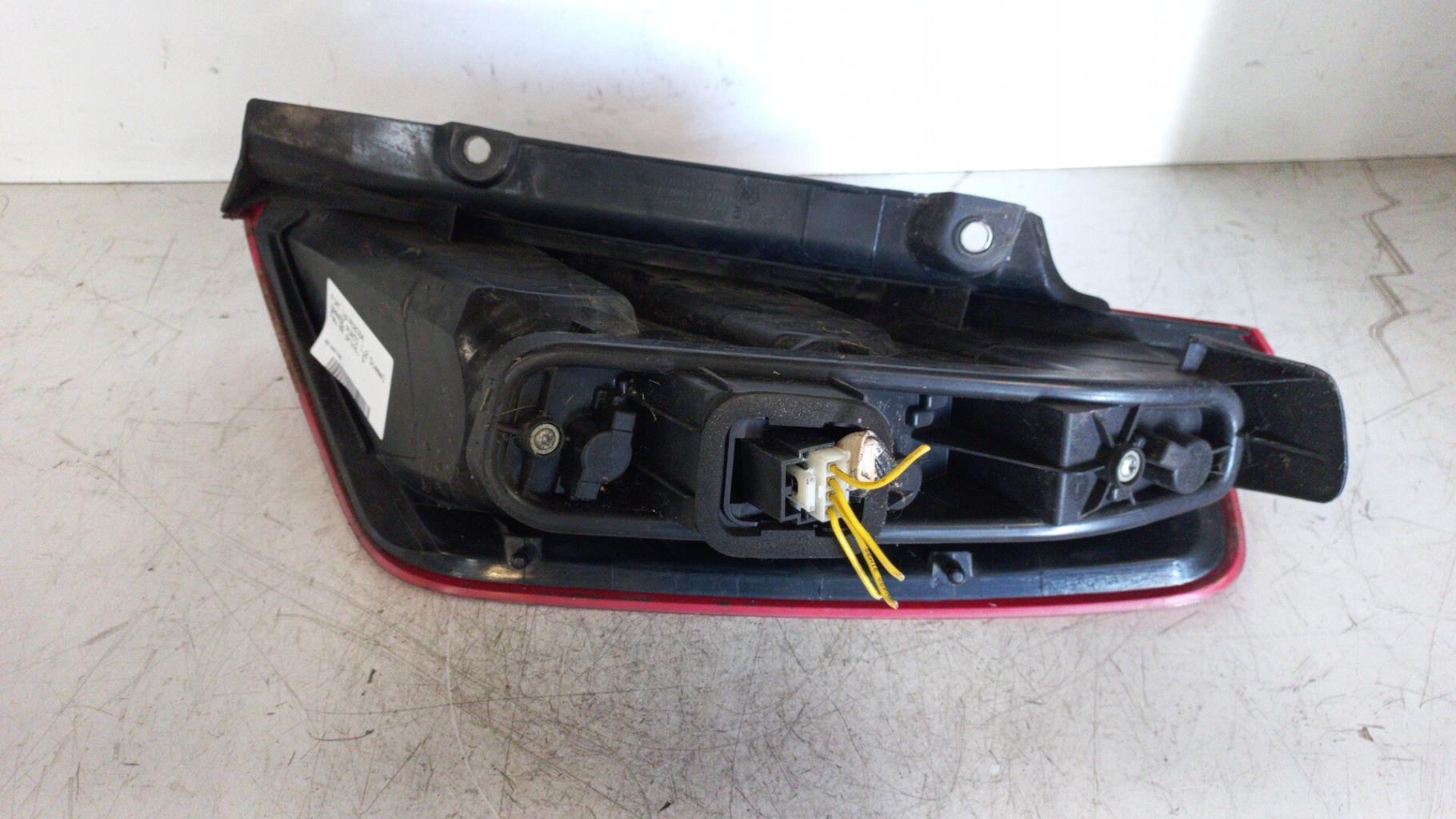 Fanale posteriore principale sinistro (luci) FIAT GRANDE PUNTO Diésel - 1