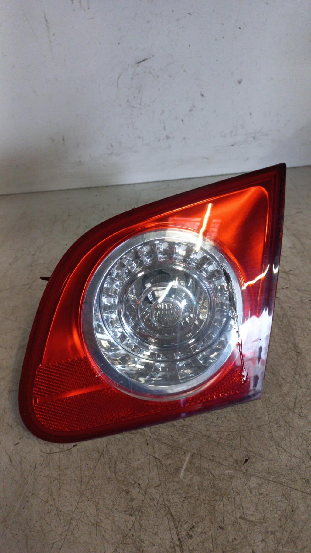 Gruppo ottico posteriore secondario destro (luci) VOLKSWAGEN PASSAT 5 Diésel - 1