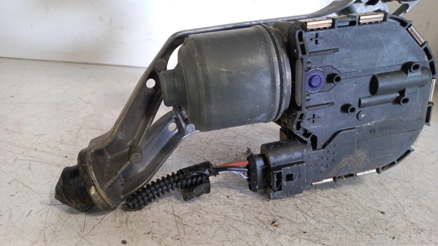 Motore tergicristallo anteriore sinistro FORD FOCUS 3 PHASE 1 Diésel - 1