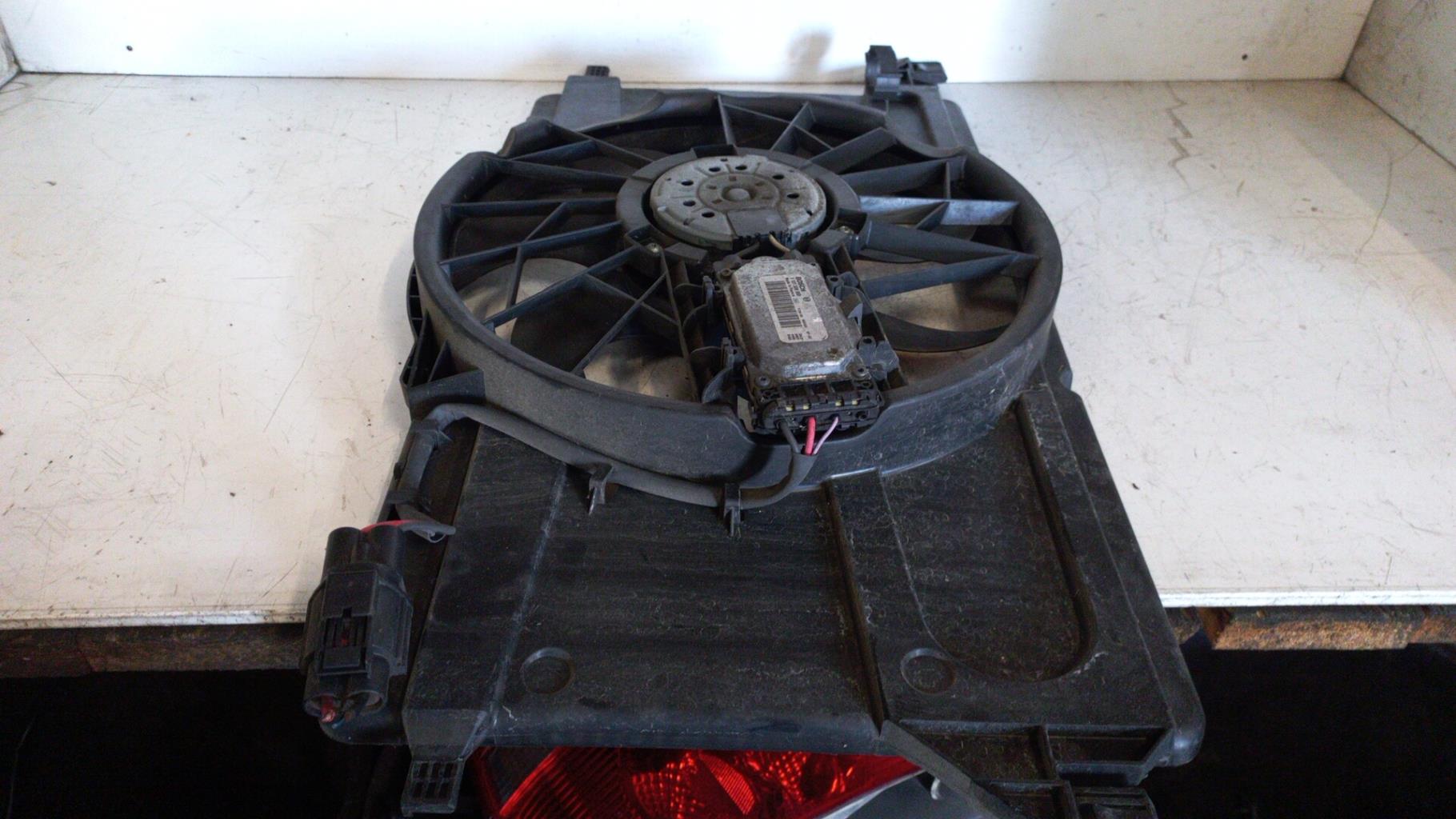 Motoventilatore radiatore FORD FOCUS 2 PHASE 2 CABRIOLET Diésel - 1
