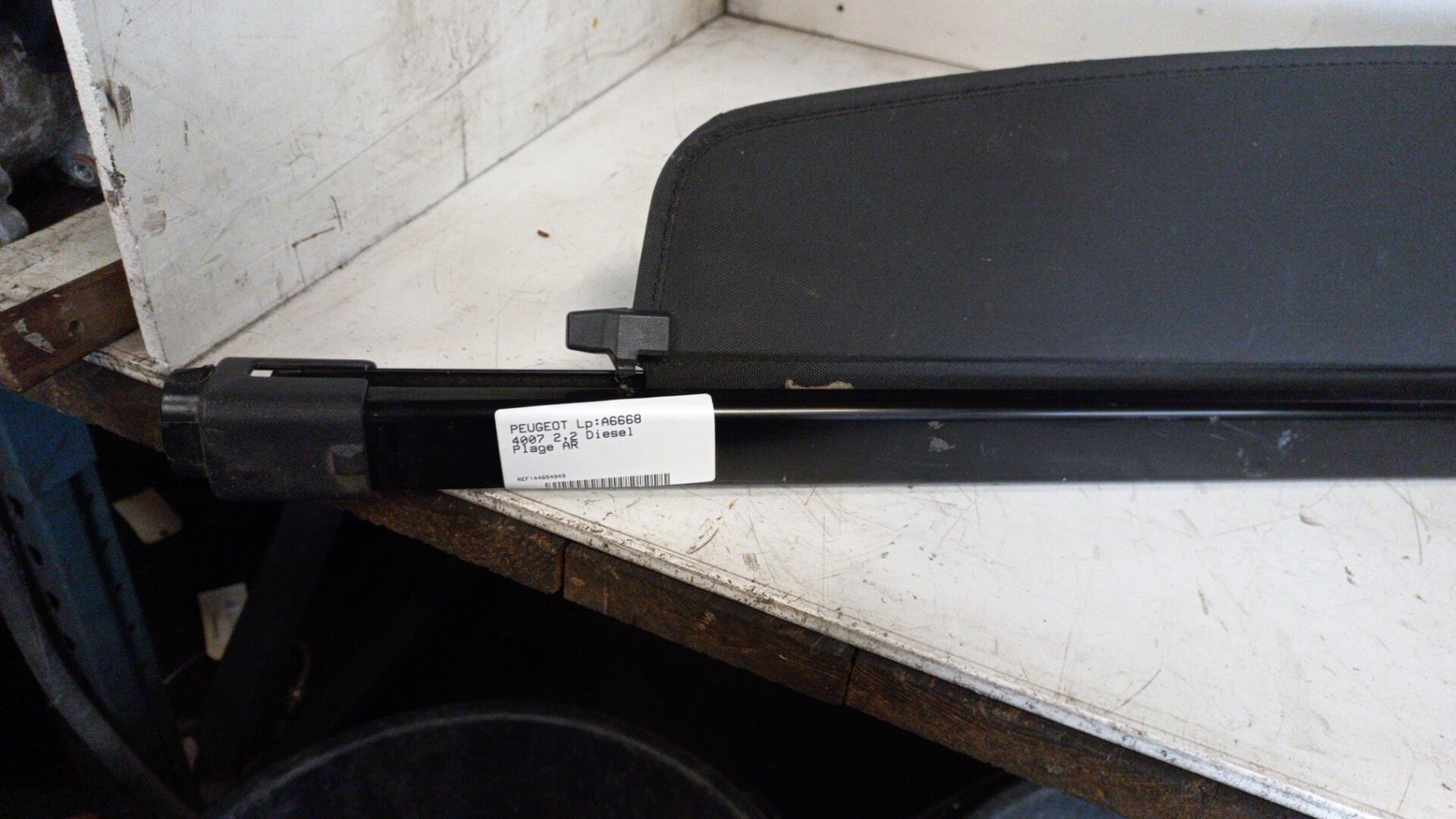 Plage arriere PEUGEOT 4007 Diesel - 1