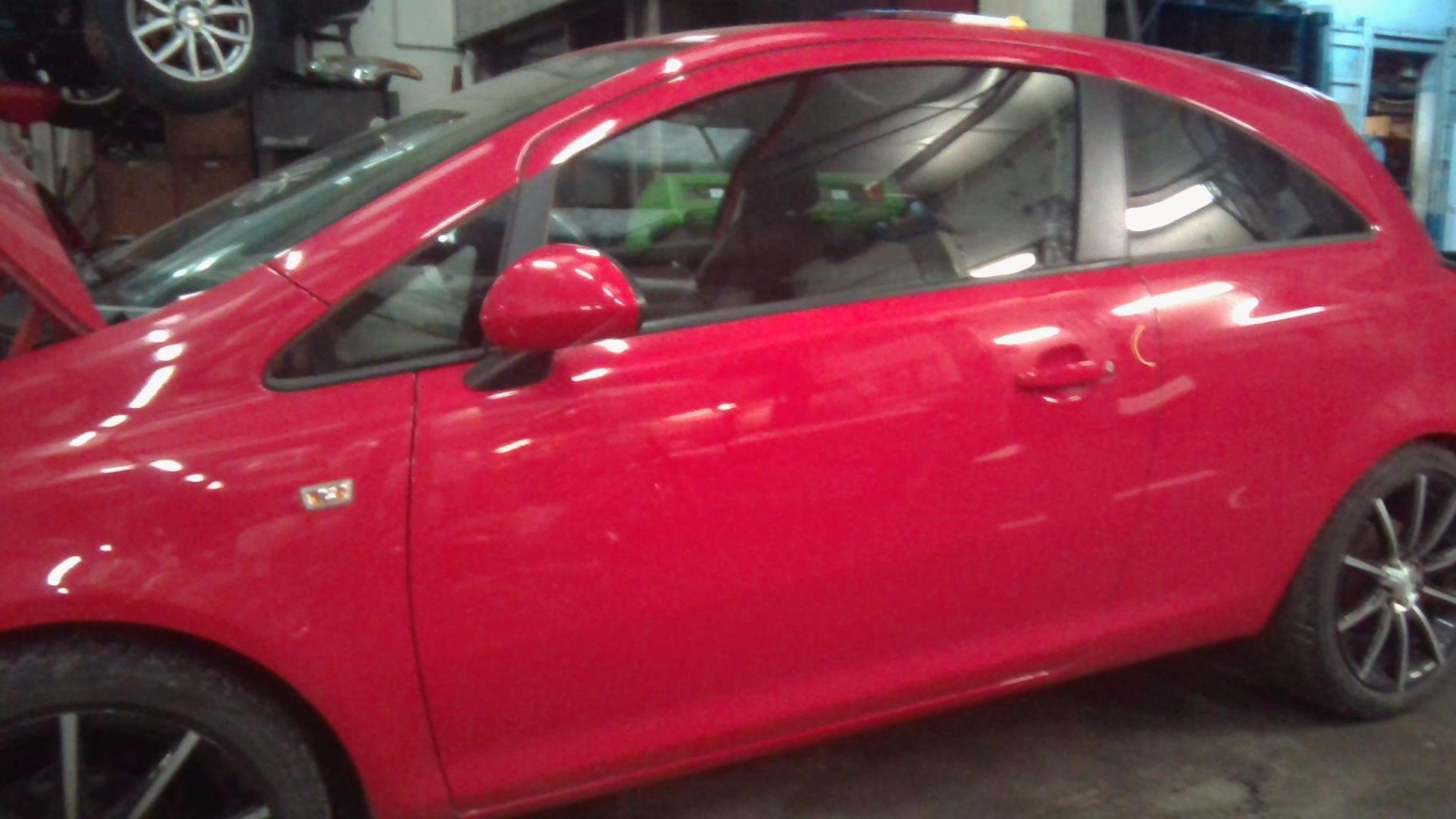 Porte avant gauche OPEL CORSA D PHASE 1 Essence - 1