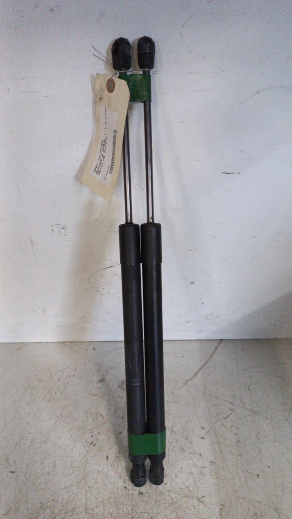 Verin de coffre OPEL MERIVA B PHASE 1 Essence - 1