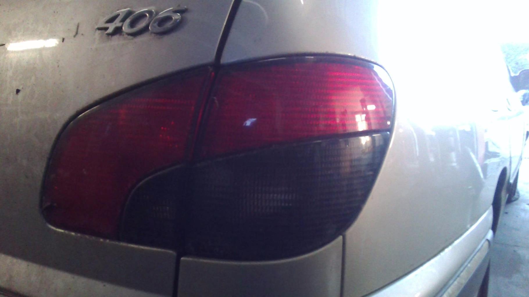 Fanale posteriore principale destro (luci) PEUGEOT 406 PHASE 2 BREAK Diésel - 1