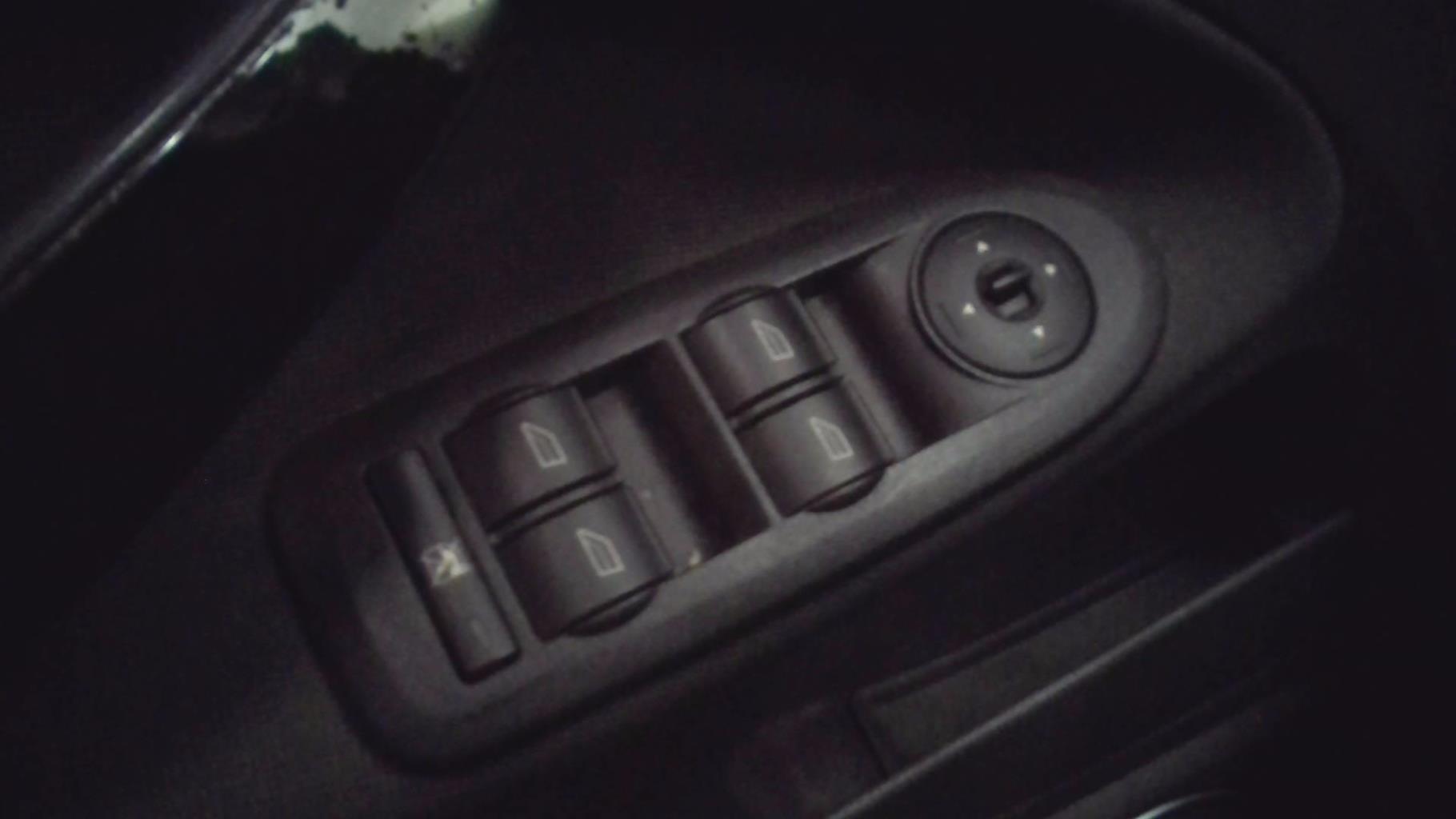 Interruttore lavacristalli anteriore sinistro FORD C-MAX 1 PHASE 2 Diésel - 1