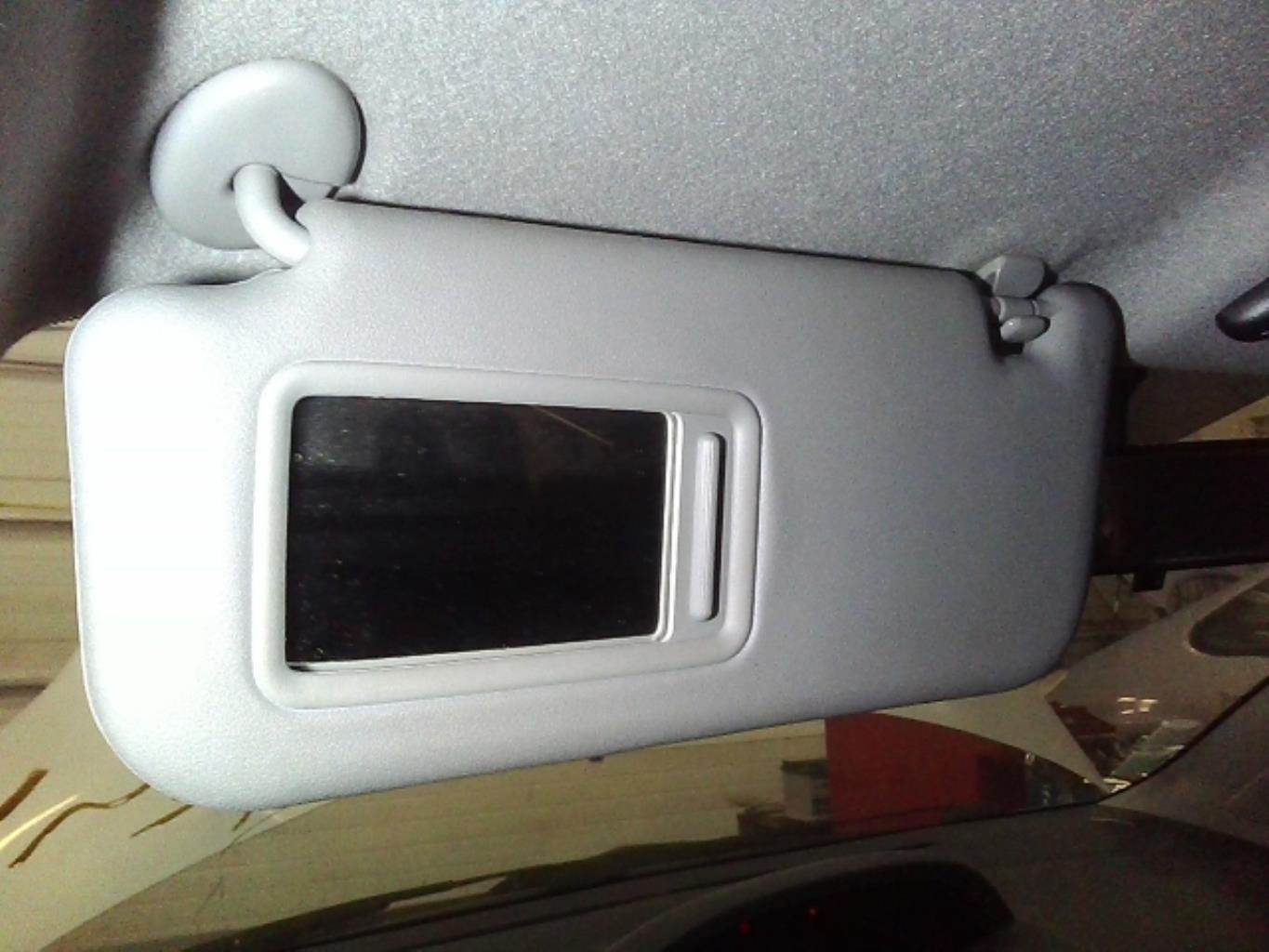 Visiera parasole sinistra TOYOTA YARIS 2 PHASE 1 Diésel - 1