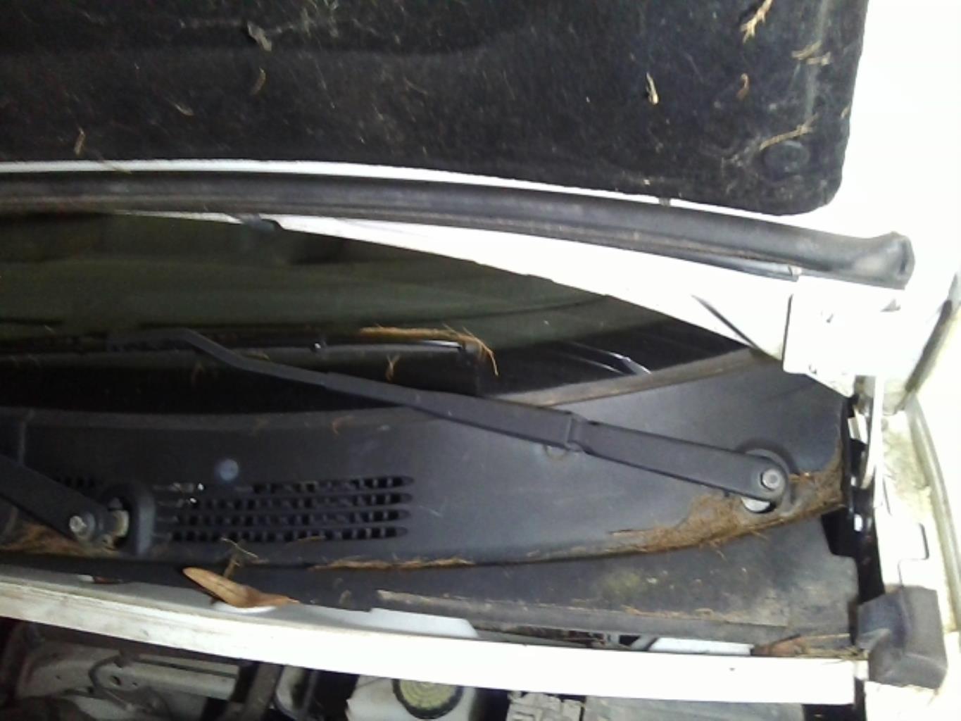 Braccio tergicristallo anteriore sinistro PEUGEOT PARTNER 1 PHASE 2 Diésel - 1