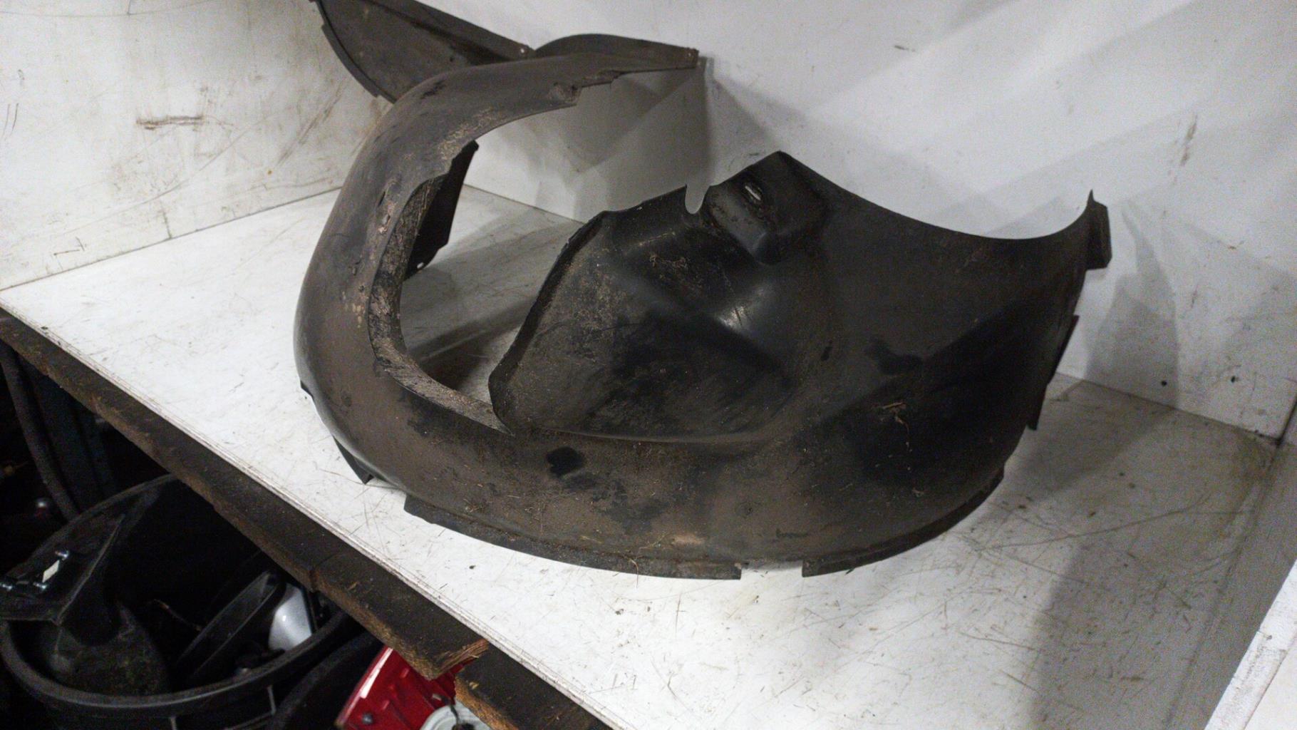 Parasale anteriore sinistro SKODA FABIA 1 PHASE 2 BREAK Diésel - 1