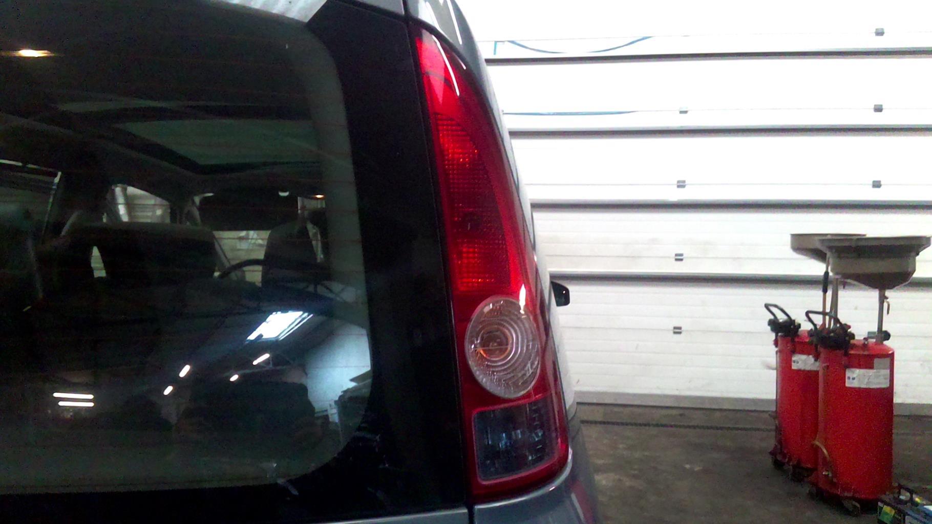 Fanale posteriore principale destro (luci) RENAULT ESPACE 4 PHASE 1 Diésel - 1