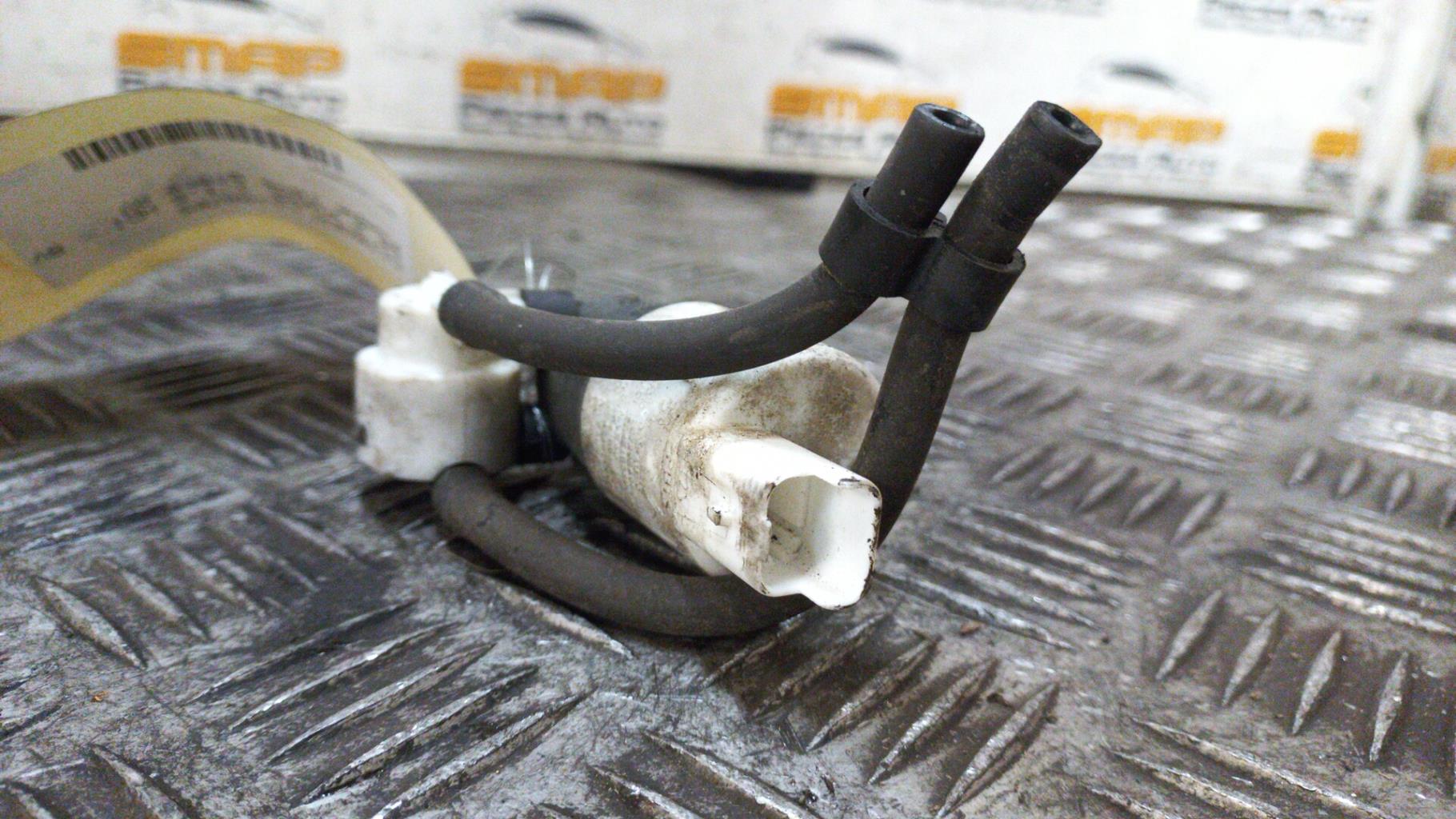 Pompa lavacristalli anteriore CITROEN C4 2 PHASE 1 Diésel - 1