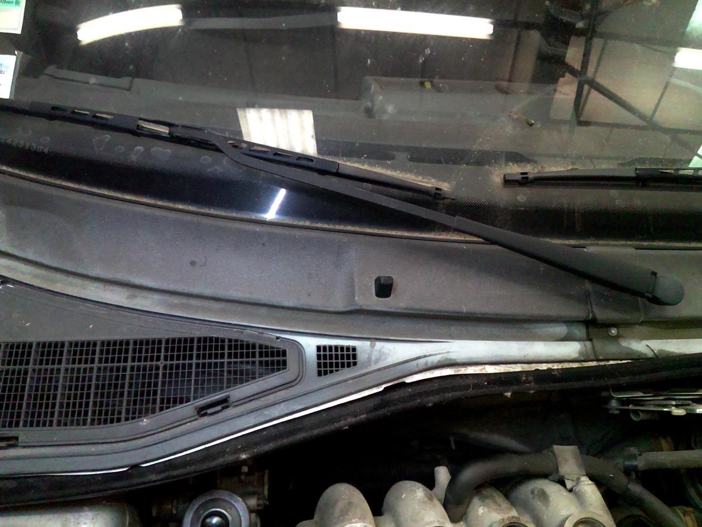 Braccio tergicristallo anteriore destro RENAULT CLIO 1 PHASE 2 Diésel - 1