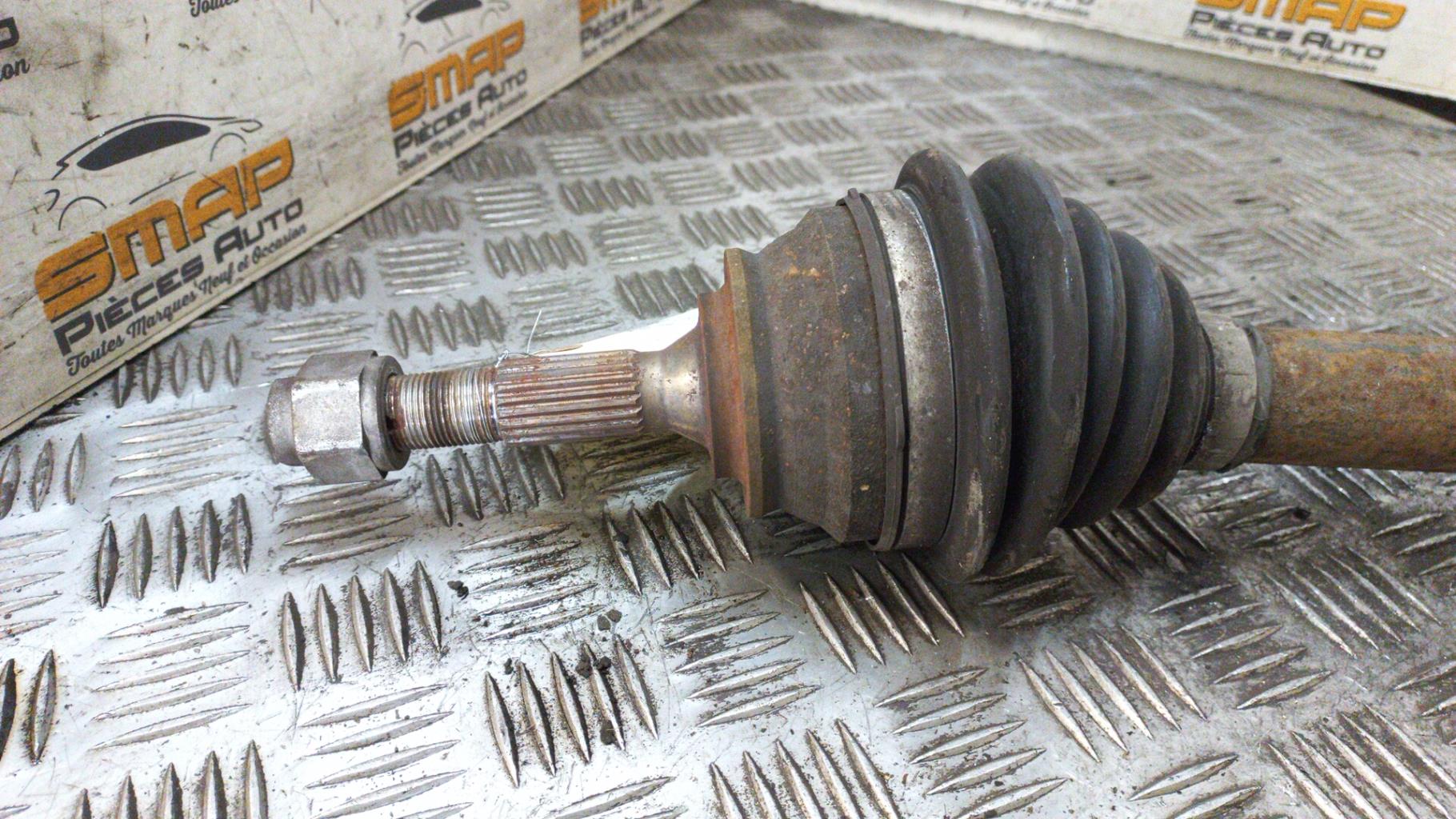 Giunto cardanico albero di trasmissione sinistro PEUGEOT 208 1 PHASE 1 Diésel - 1