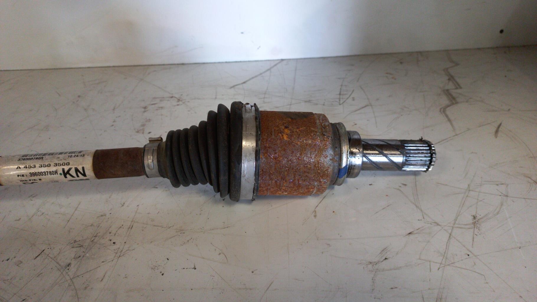 Giunto cardanico posteriore sinistro (trasmissione) RENAULT TWINGO 3 PHASE 1 Gasolina - 1