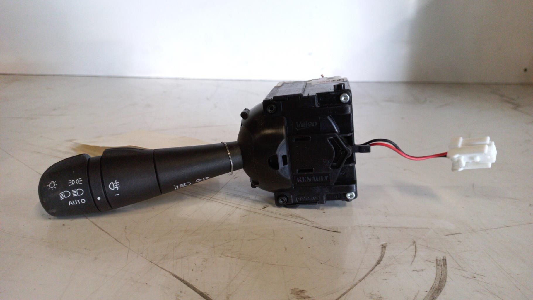Commodo phare RENAULT TWINGO 3 PHASE 1 Essence - 1