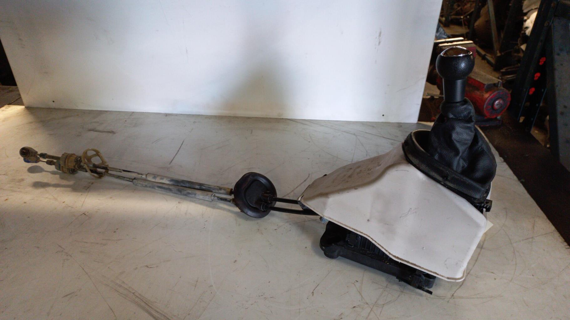 Levier de vitesses PEUGEOT 308 1 PHASE 1 Diesel - 1