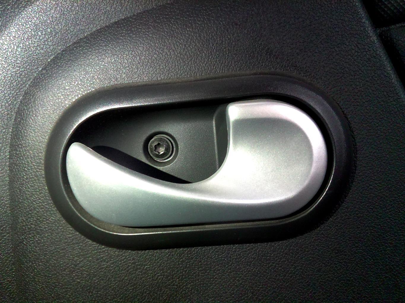 Maniglia interna posteriore destra DACIA SANDERO 1 Diésel - 1