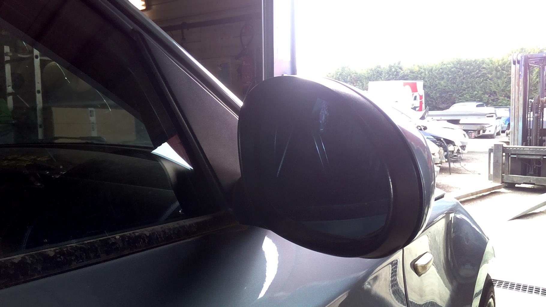 Retrovisor derecho BMW SERIE 1 E87 PHASE 1 Diésel - 1