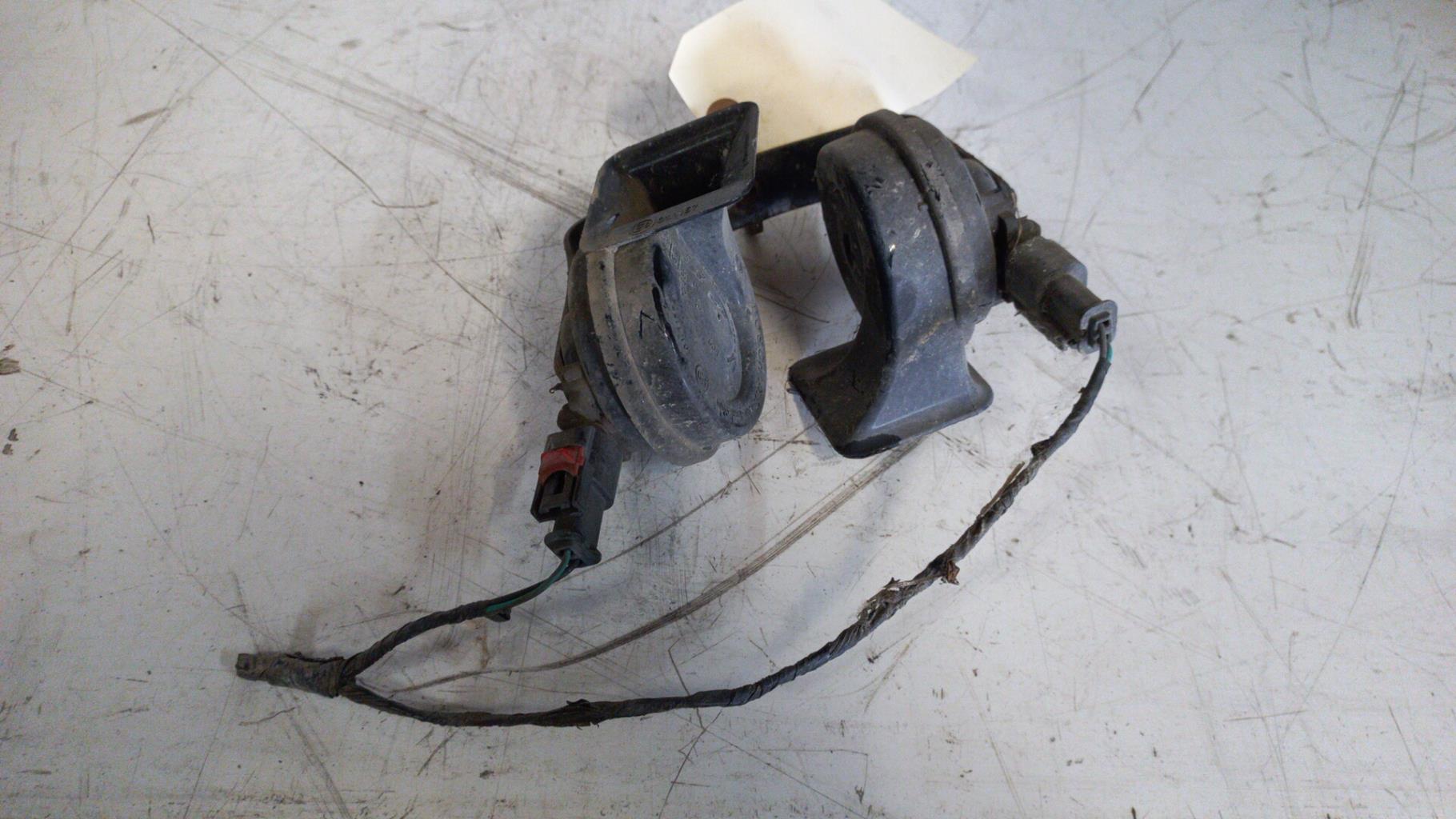 Avertisseur/Klaxon CHRYSLER PT CRUISER PHASE 1 BREAK Essence - 1