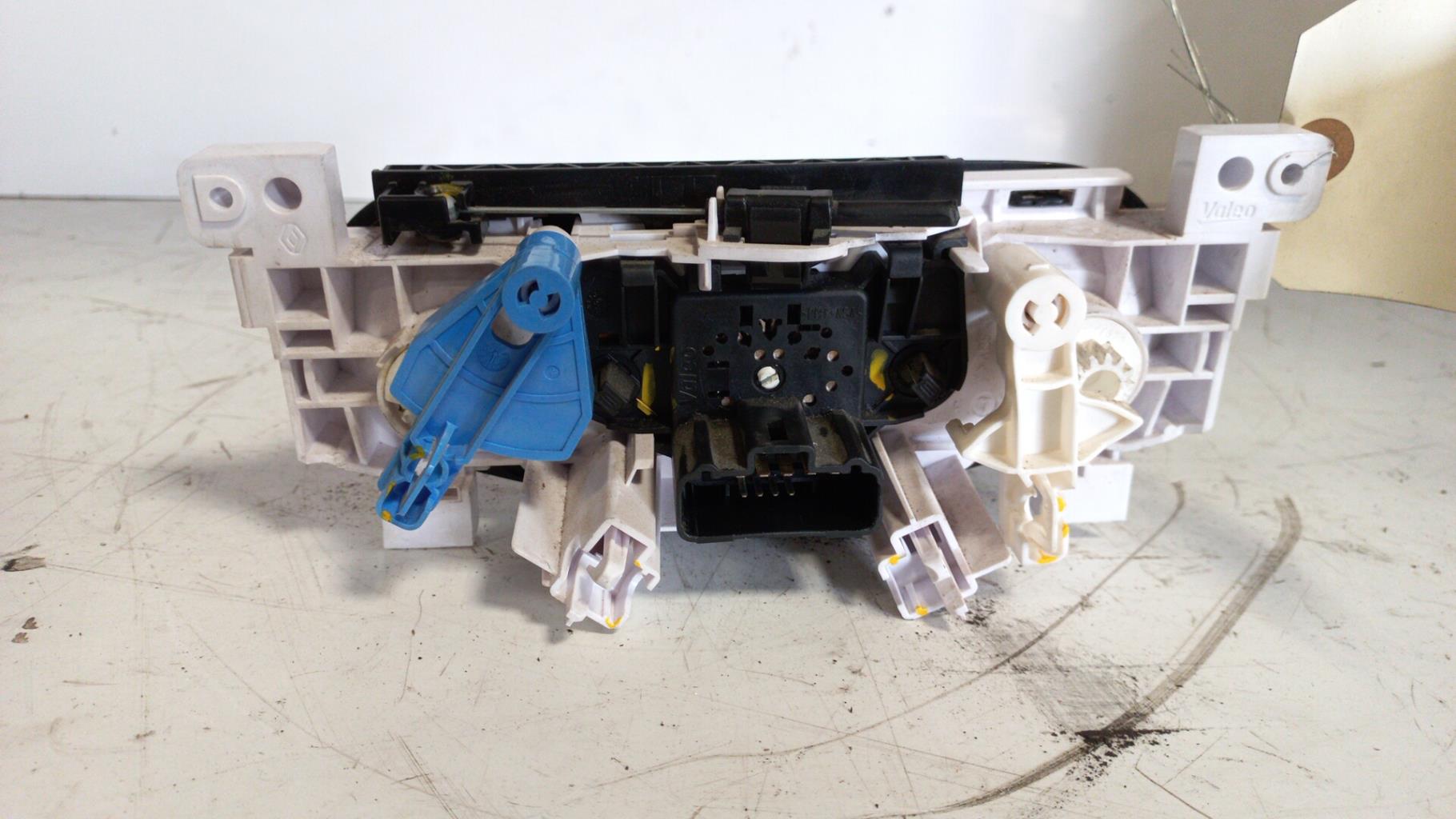 Commande chauffage DACIA SANDERO 1 Diesel - 1