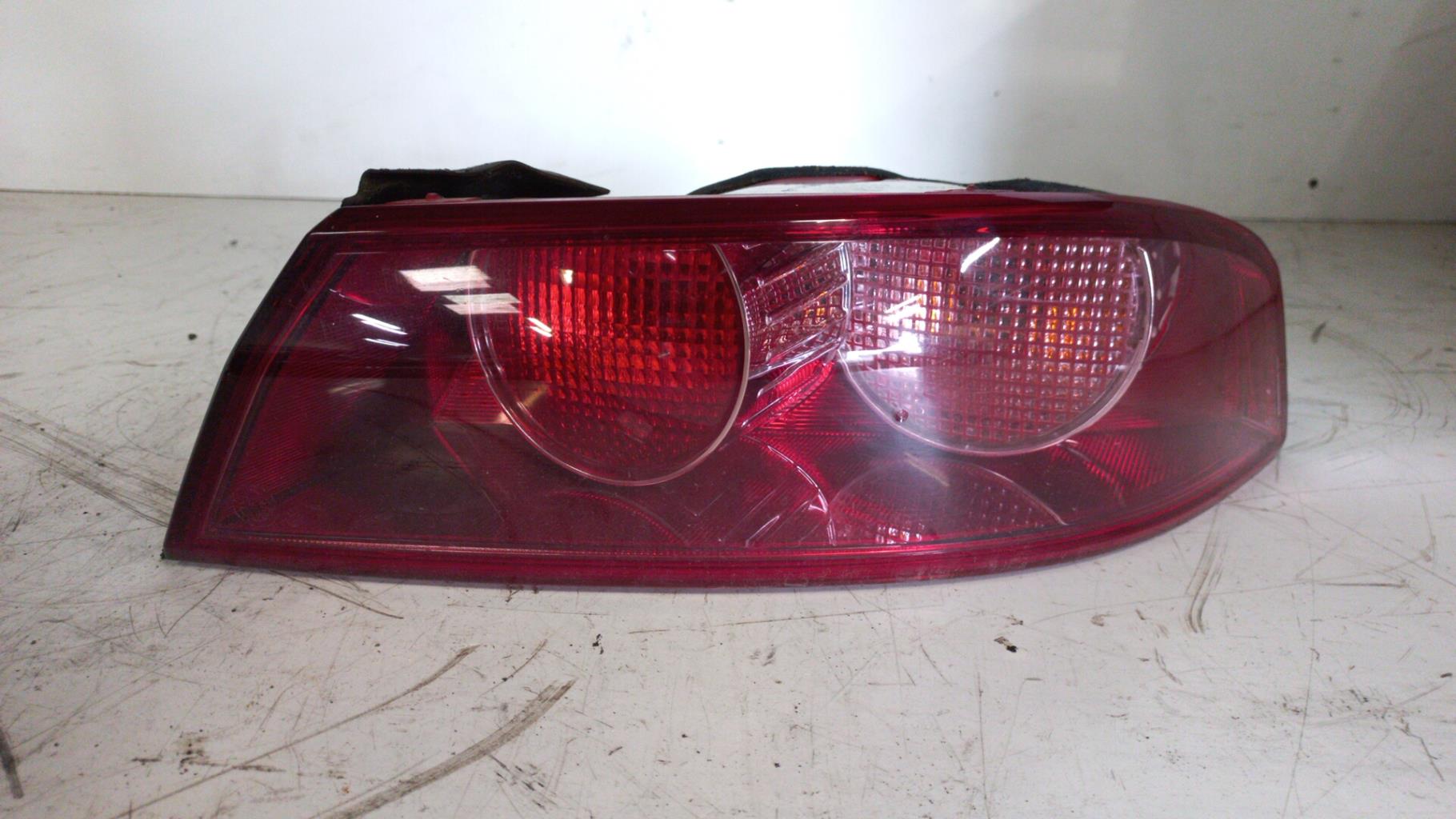 Fanale posteriore principale destro (luci) ALFA ROMEO 159 BREAK Diésel - 1