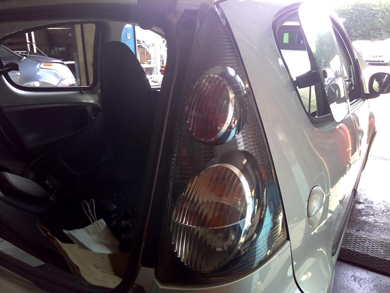 Fanale posteriore principale destro (luci) CITROEN C1 1 PHASE 2 Gasolina - 1