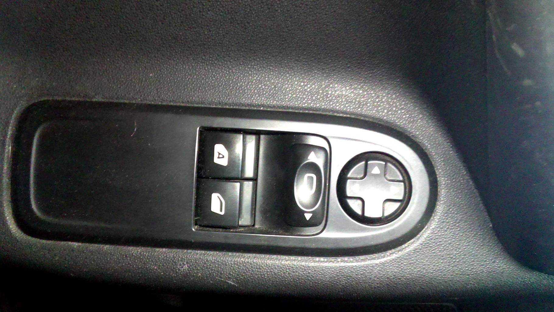 Interruttore lavacristalli anteriore sinistro CITROEN C3 2 PHASE 1 Gasolina - 1