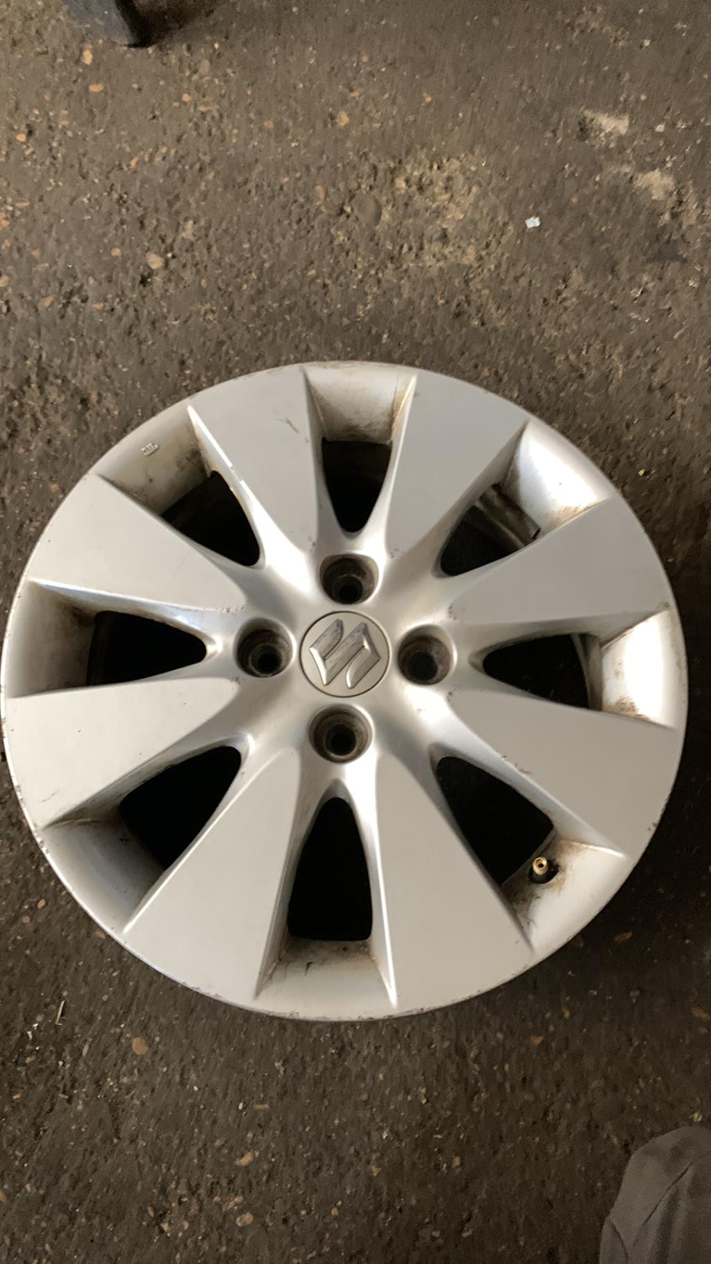 Jante SUZUKI SPLASH  - 1